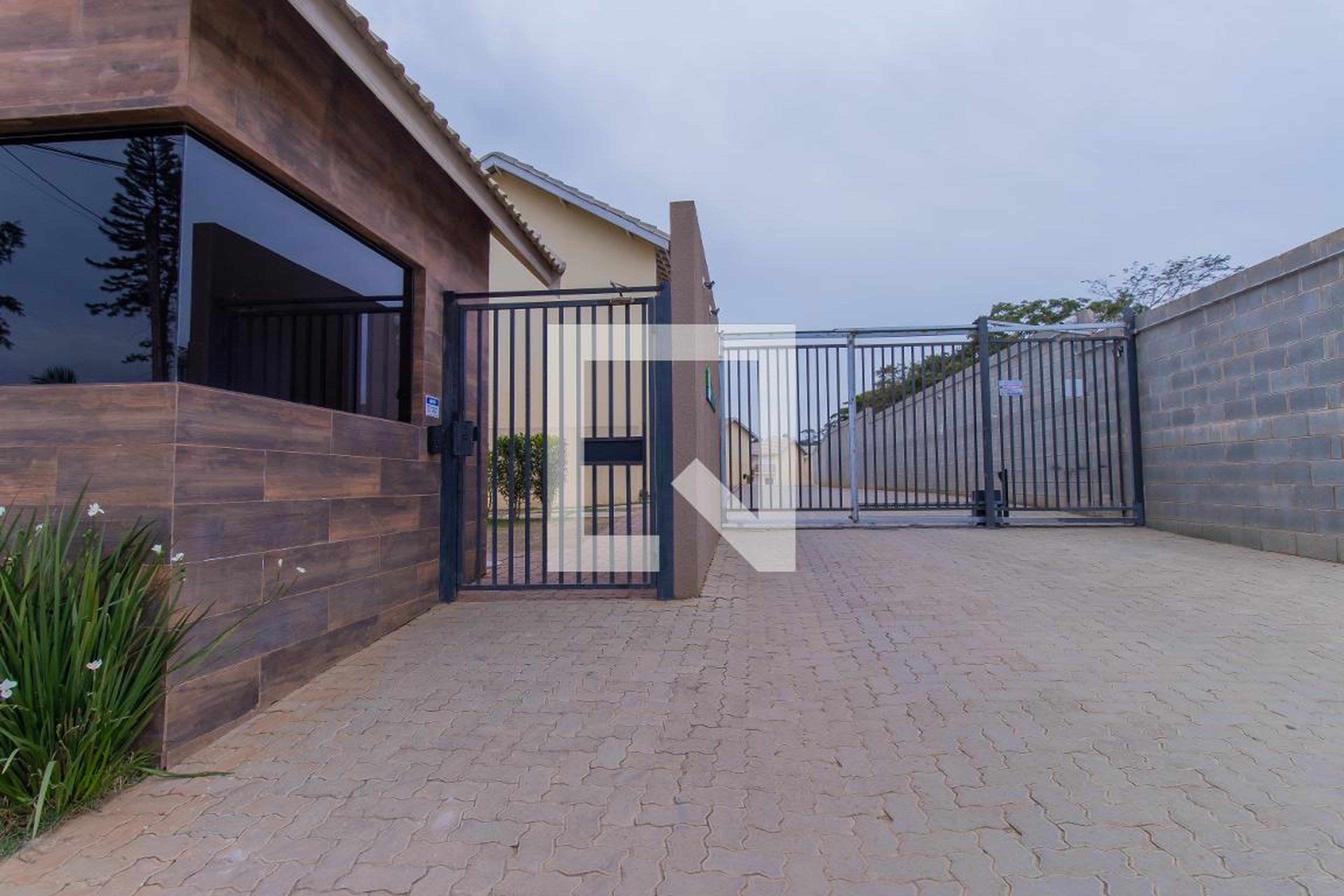 Fachada do condomínio Residencial Positano