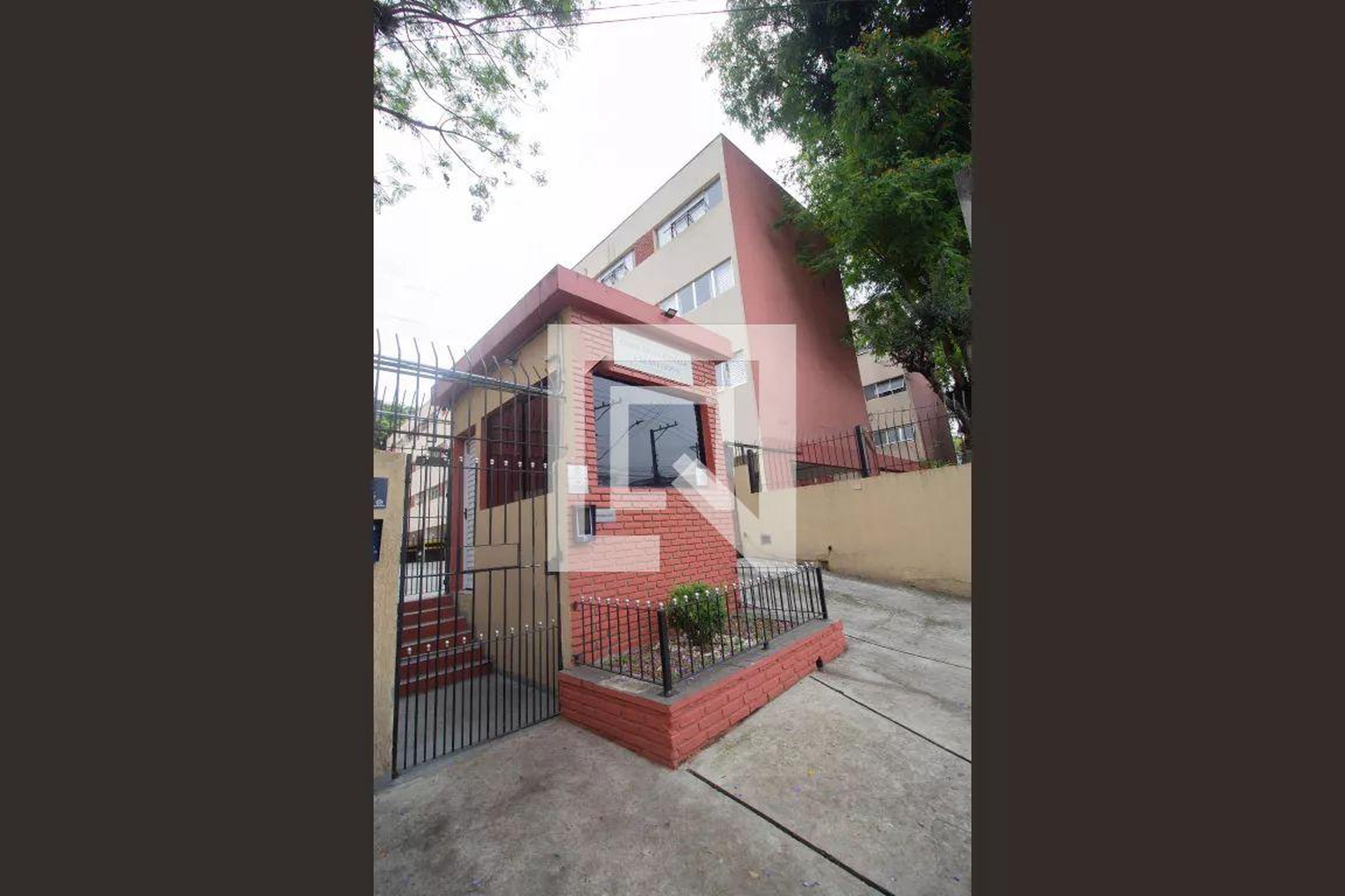 Fachada Residencial Guatemala e El Salvador