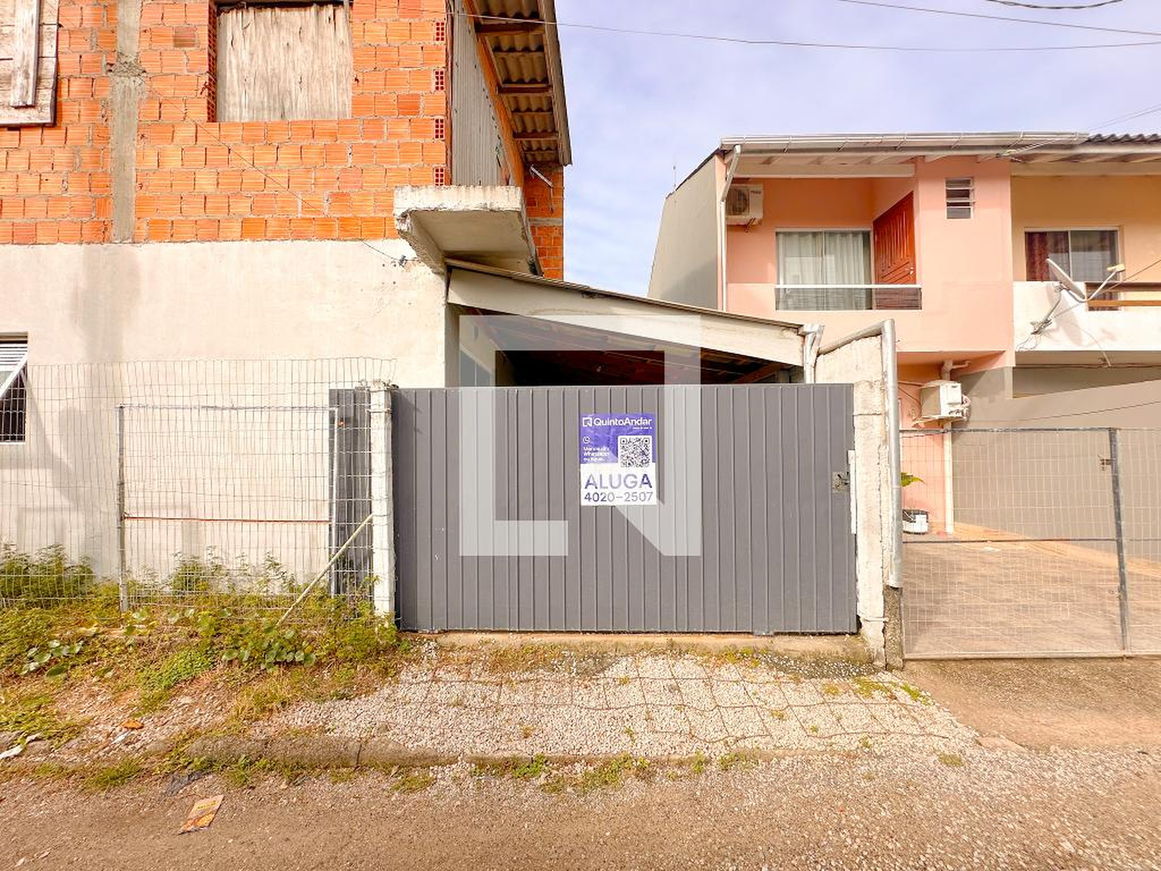 Fachada Condomínio em Servidão Fabriciana de São Avila, 274