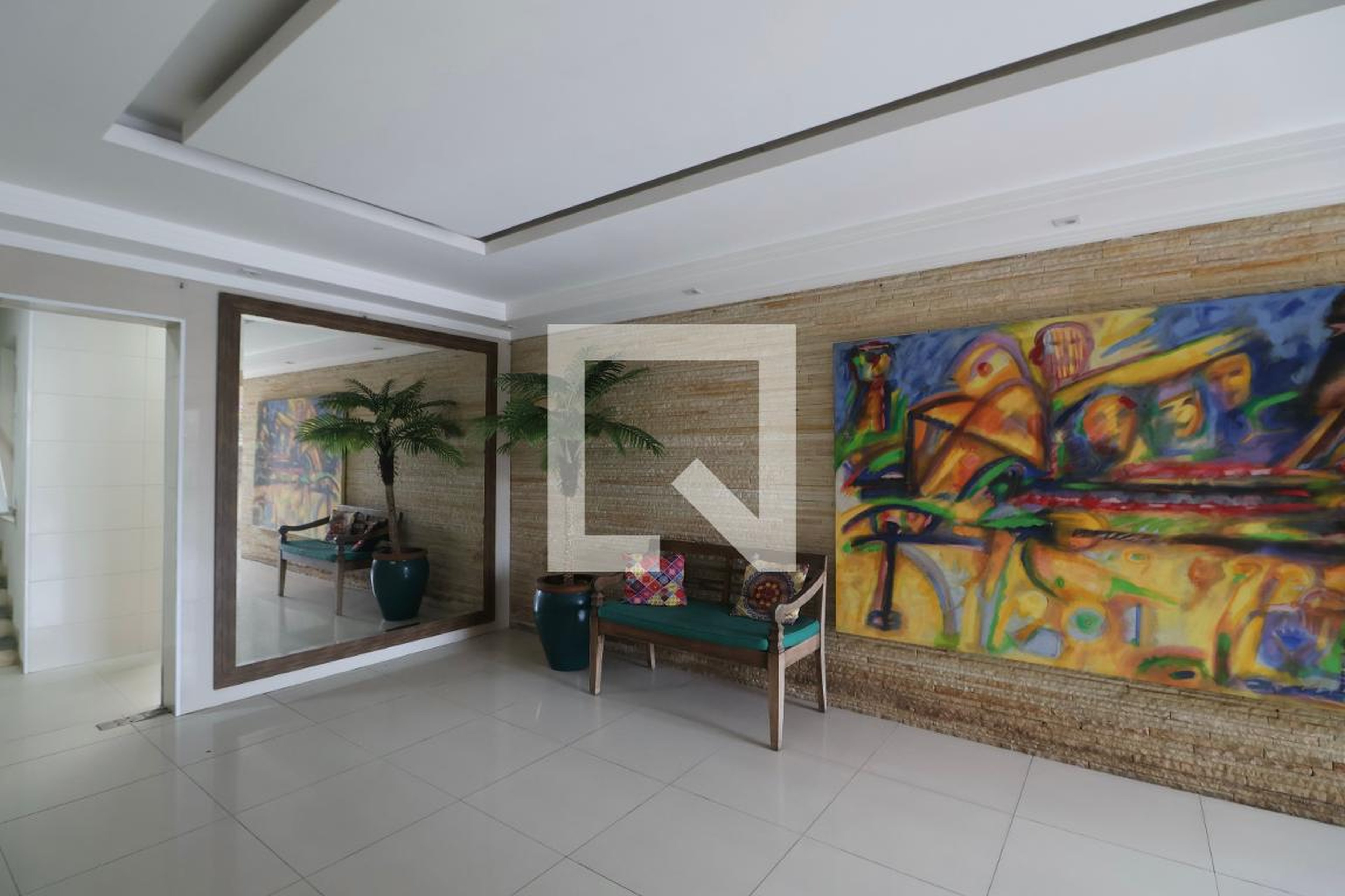 Hall de entrada - Emboava