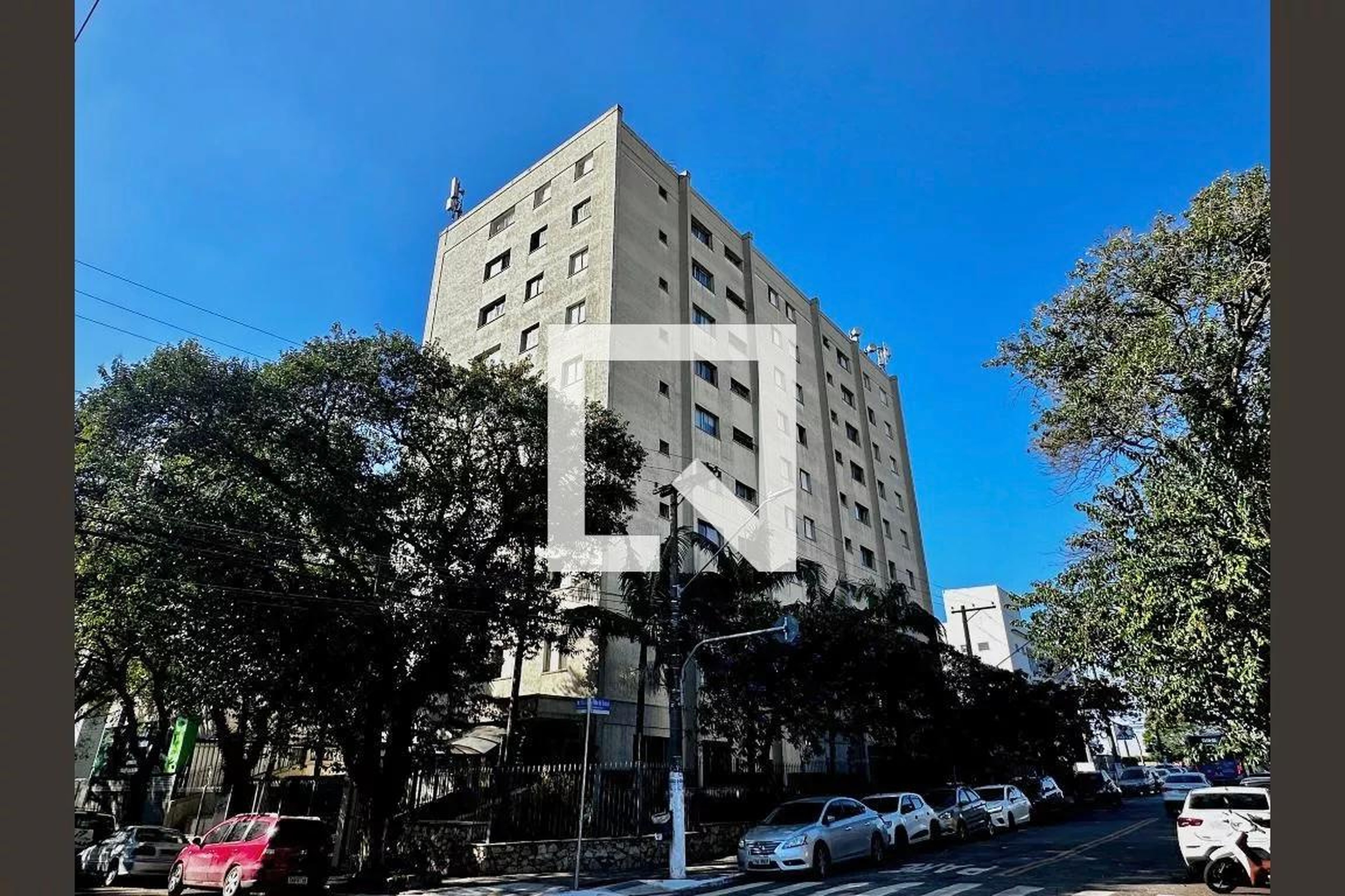 Fachada Condomínio em Rua Baronesa de Bela Vista, 95