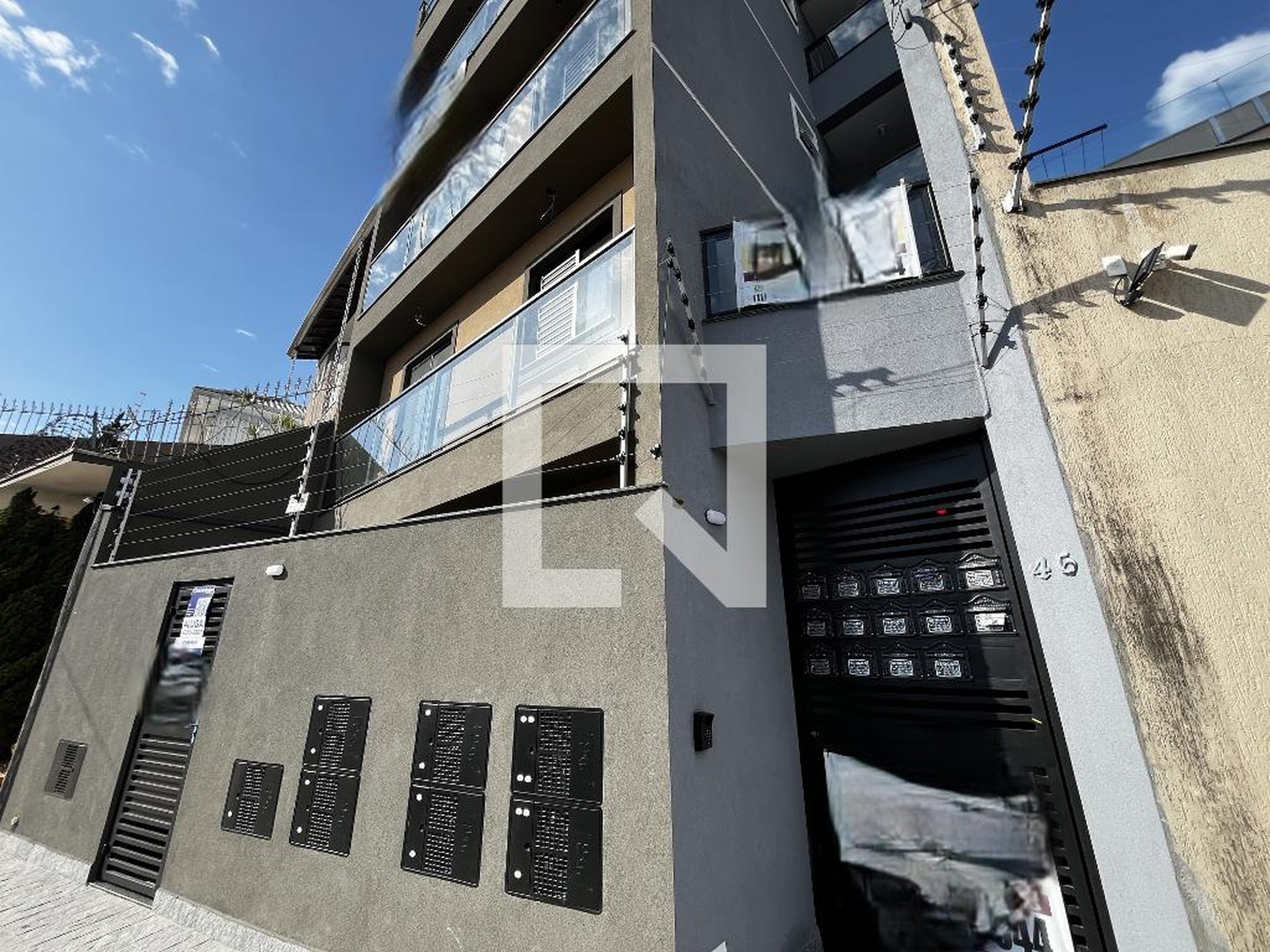 Fachada Condomínio em Rua Guarapuã, 46