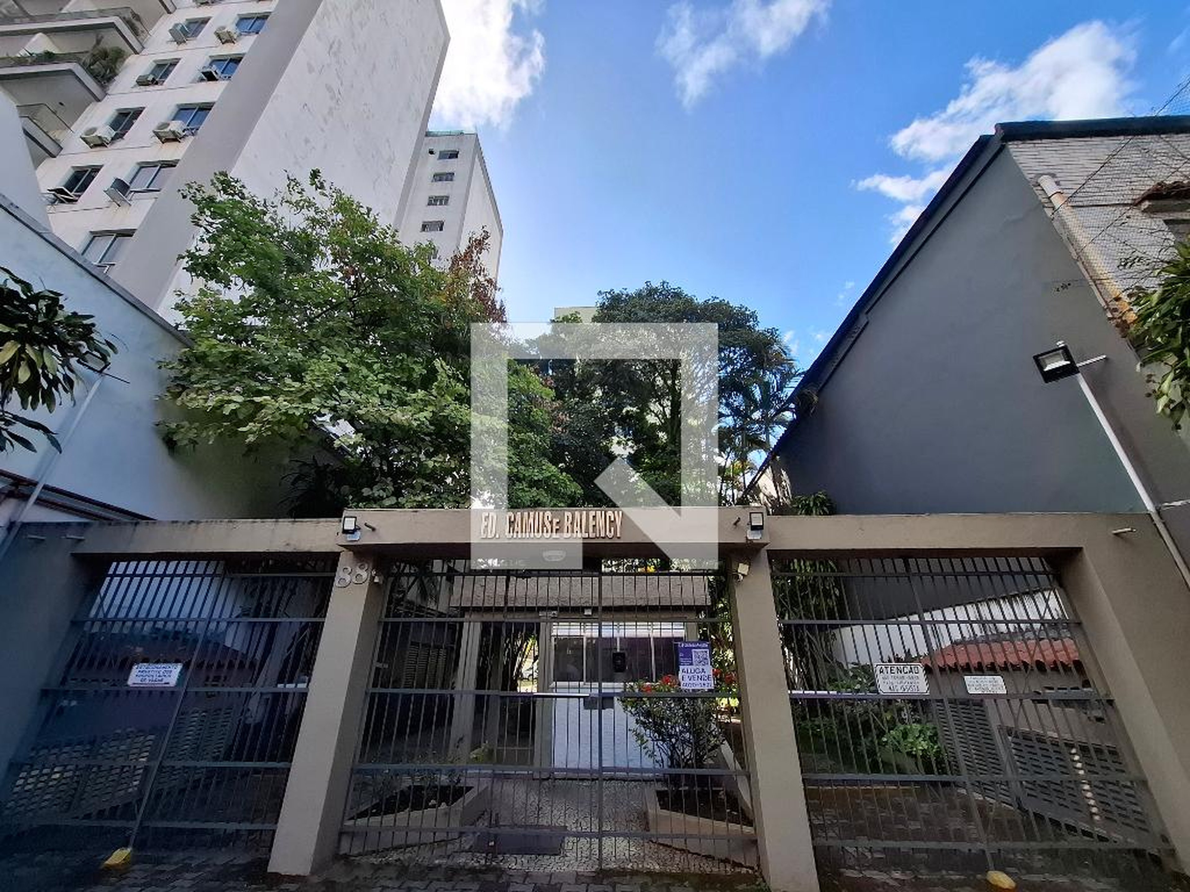 Fachada Edifício Camuse Balency