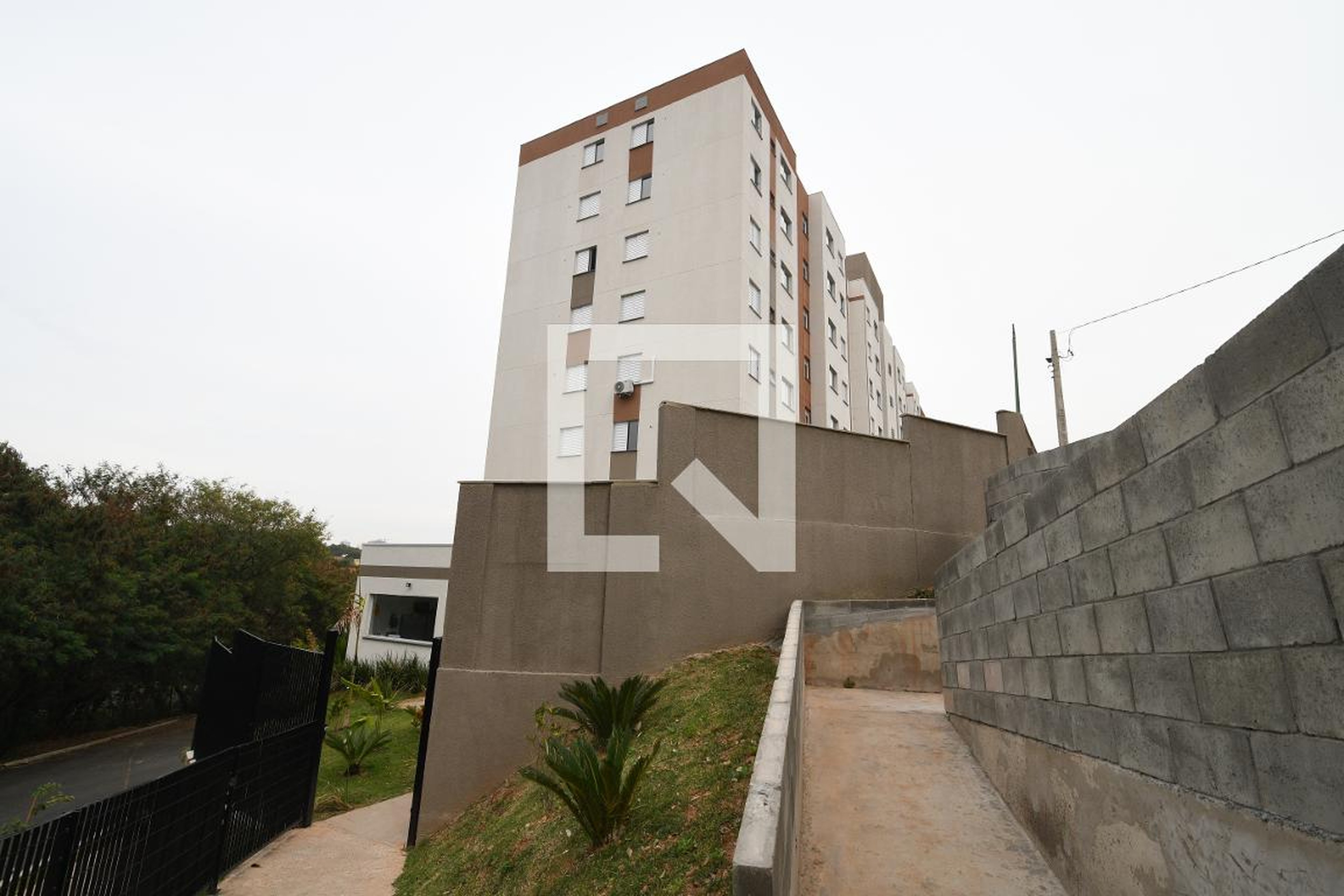 Fachada do Prédio Condomínio Alto do Galeria