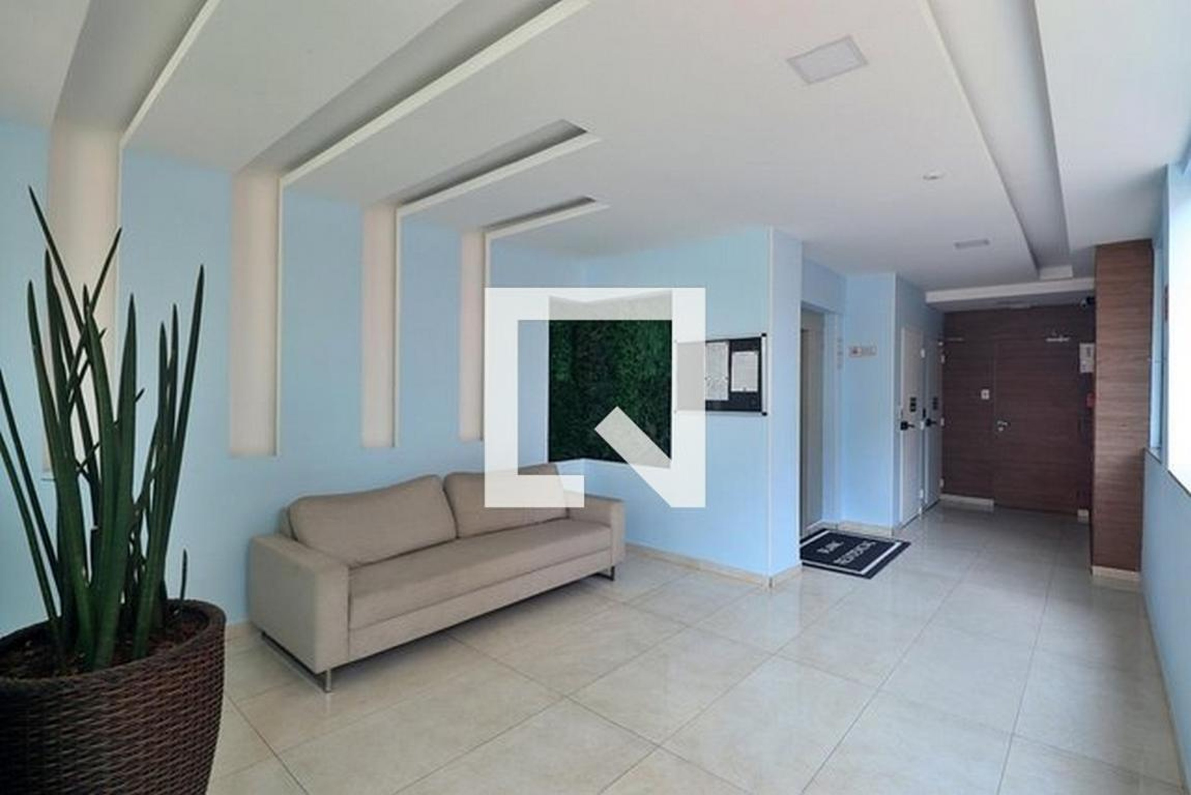 Hall - Blanc Campestre