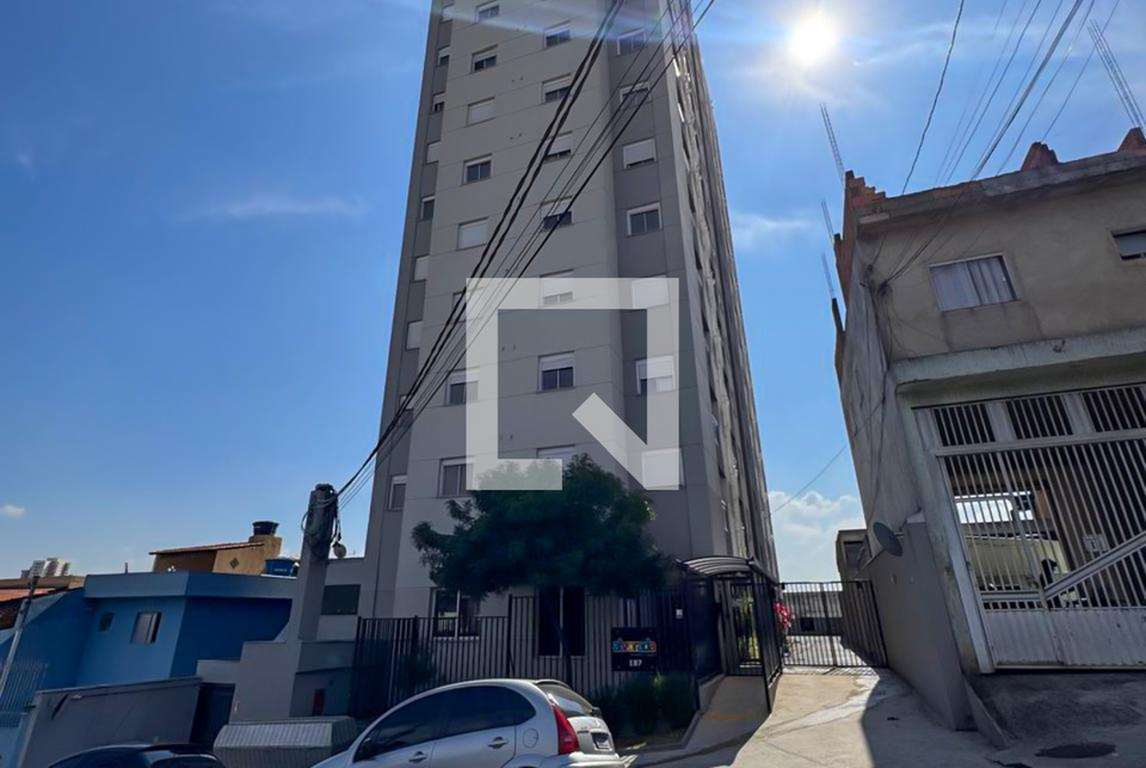 Fachada do Condomínio Condomínio Alvorada Residence