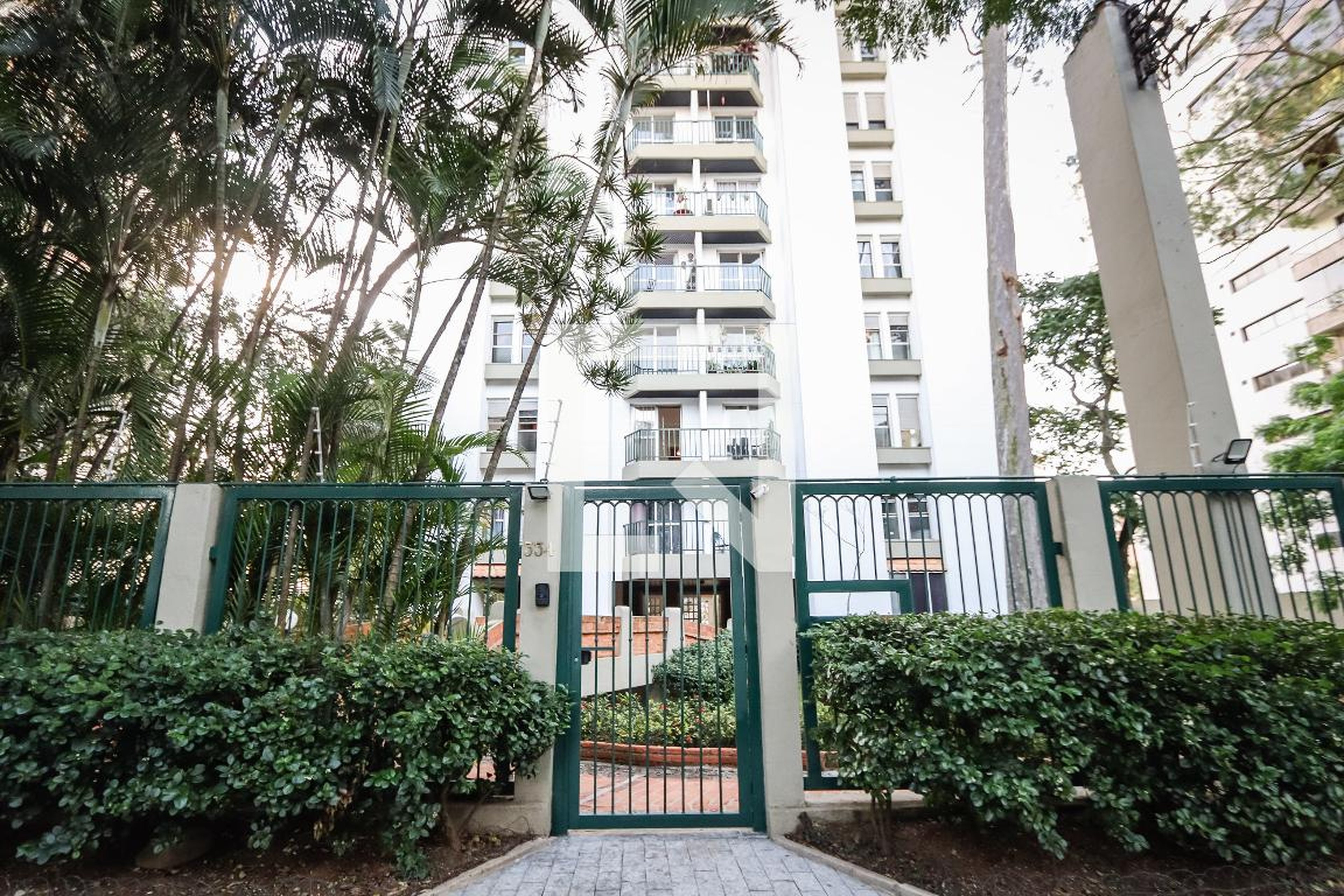 Fachada do prédio Condomínio Alpes do Morumbi