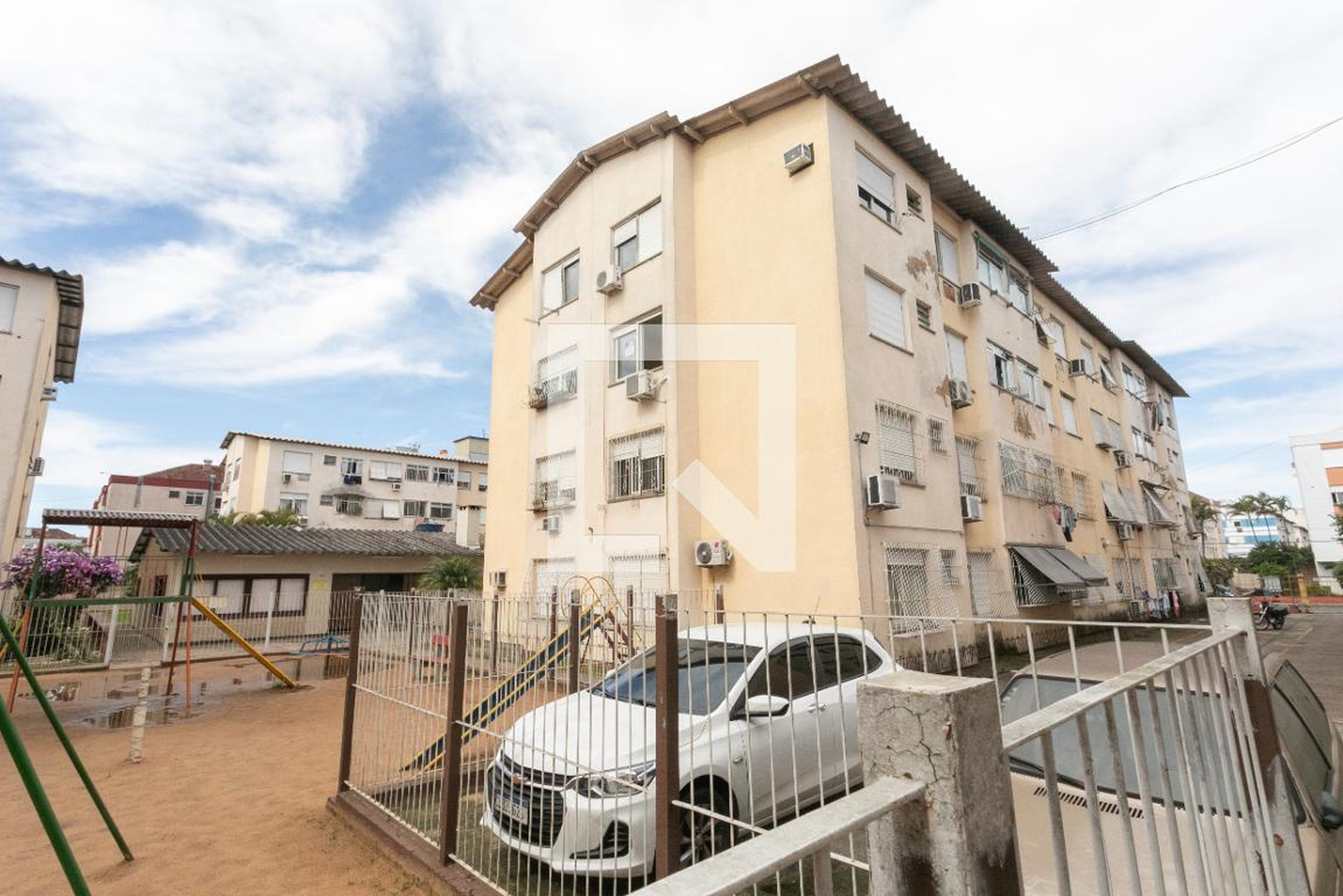 Fachada do Prédio Condomínio em Rua Golda Meir, 333