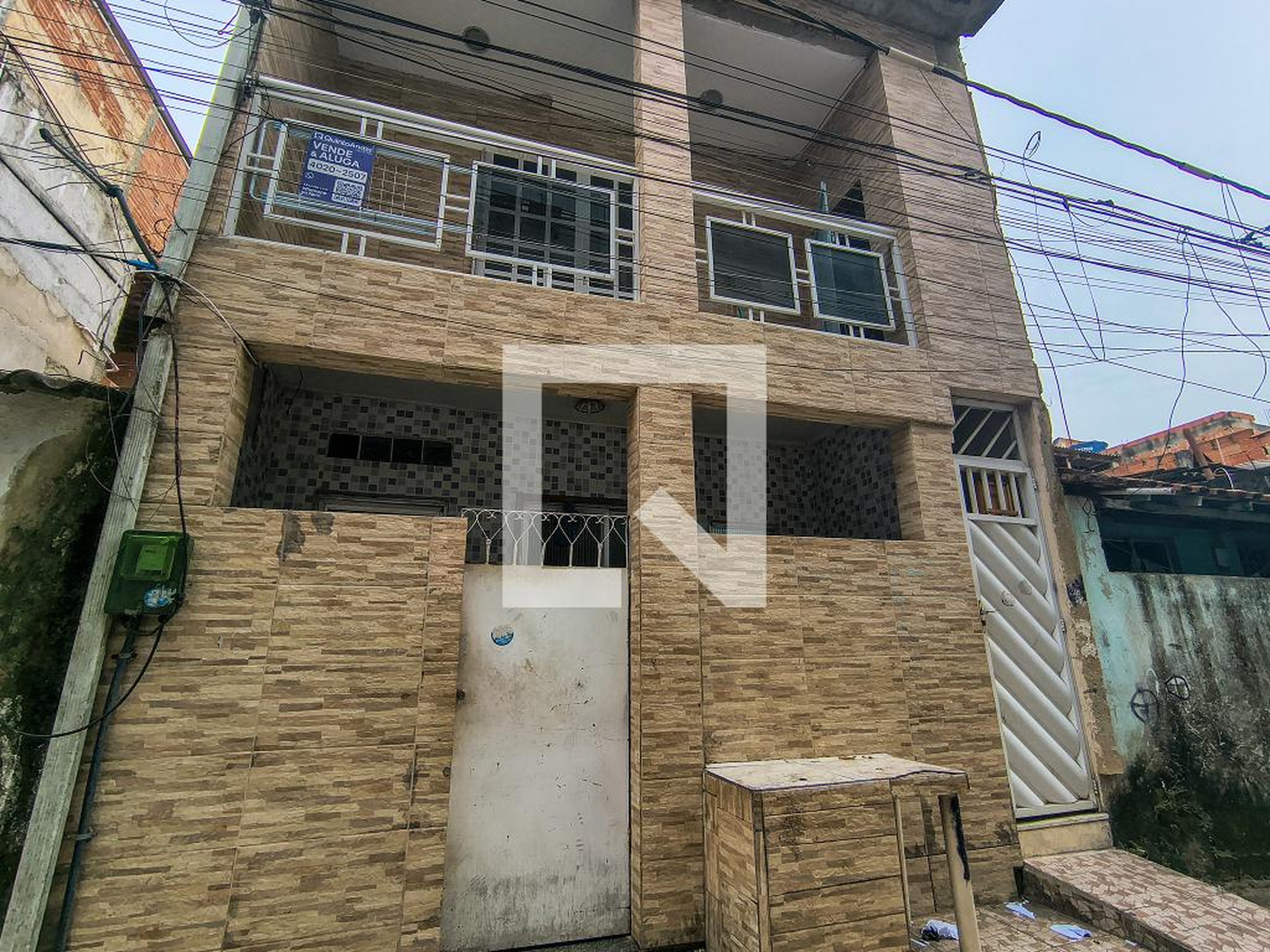 Fachada do Prédio Condomínio em Estrada dos Bandeirantes, 11227