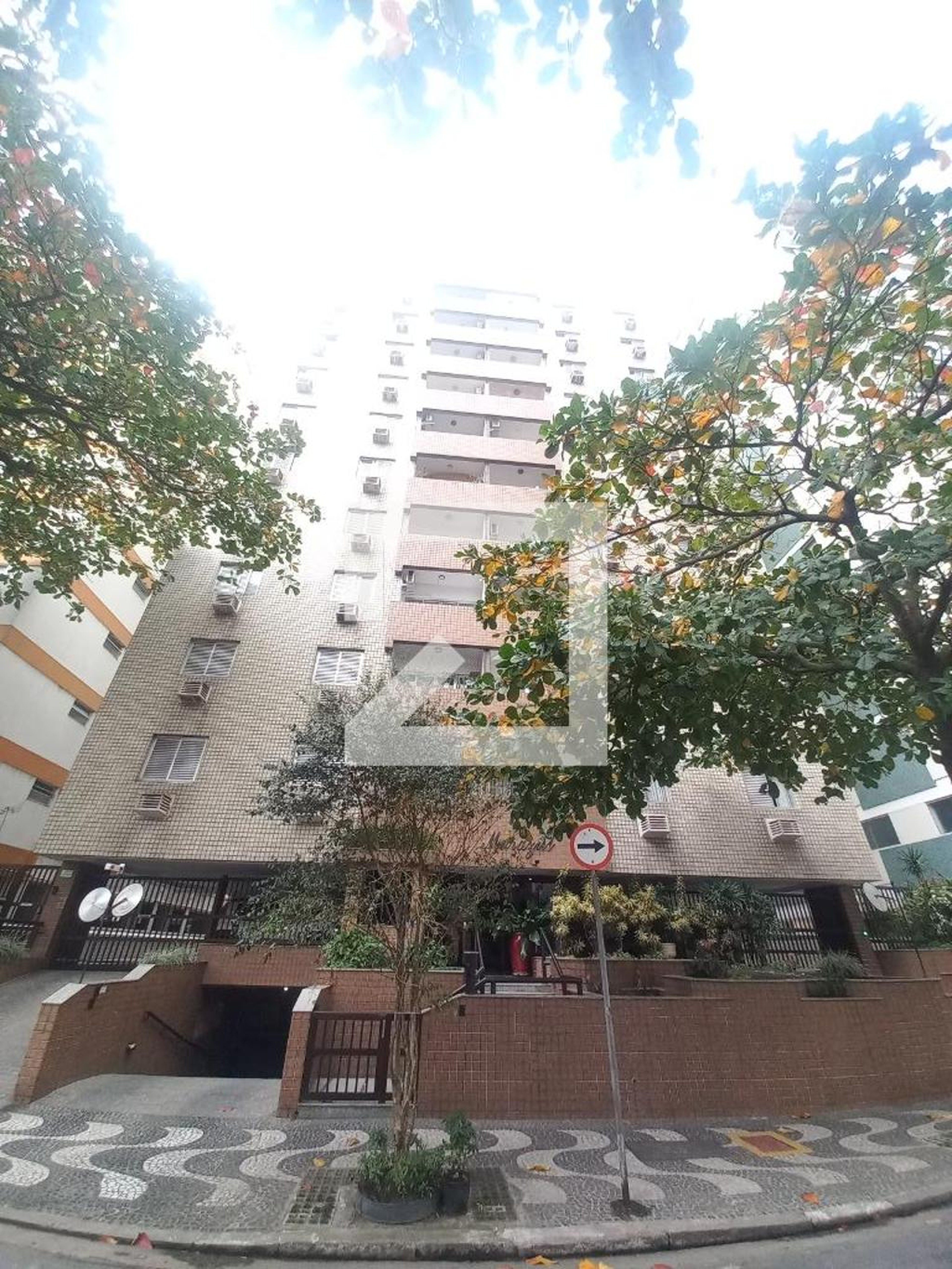 Fachada do Prédio Condomínio Mar Azul