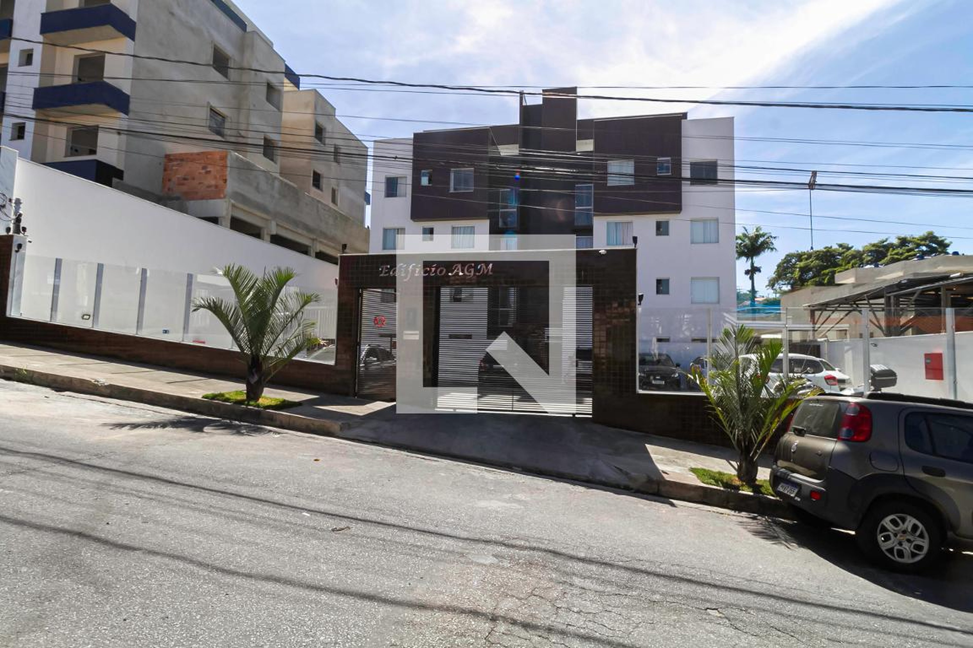 Fachada Condomínio em Rua Tobias Barreto, 110