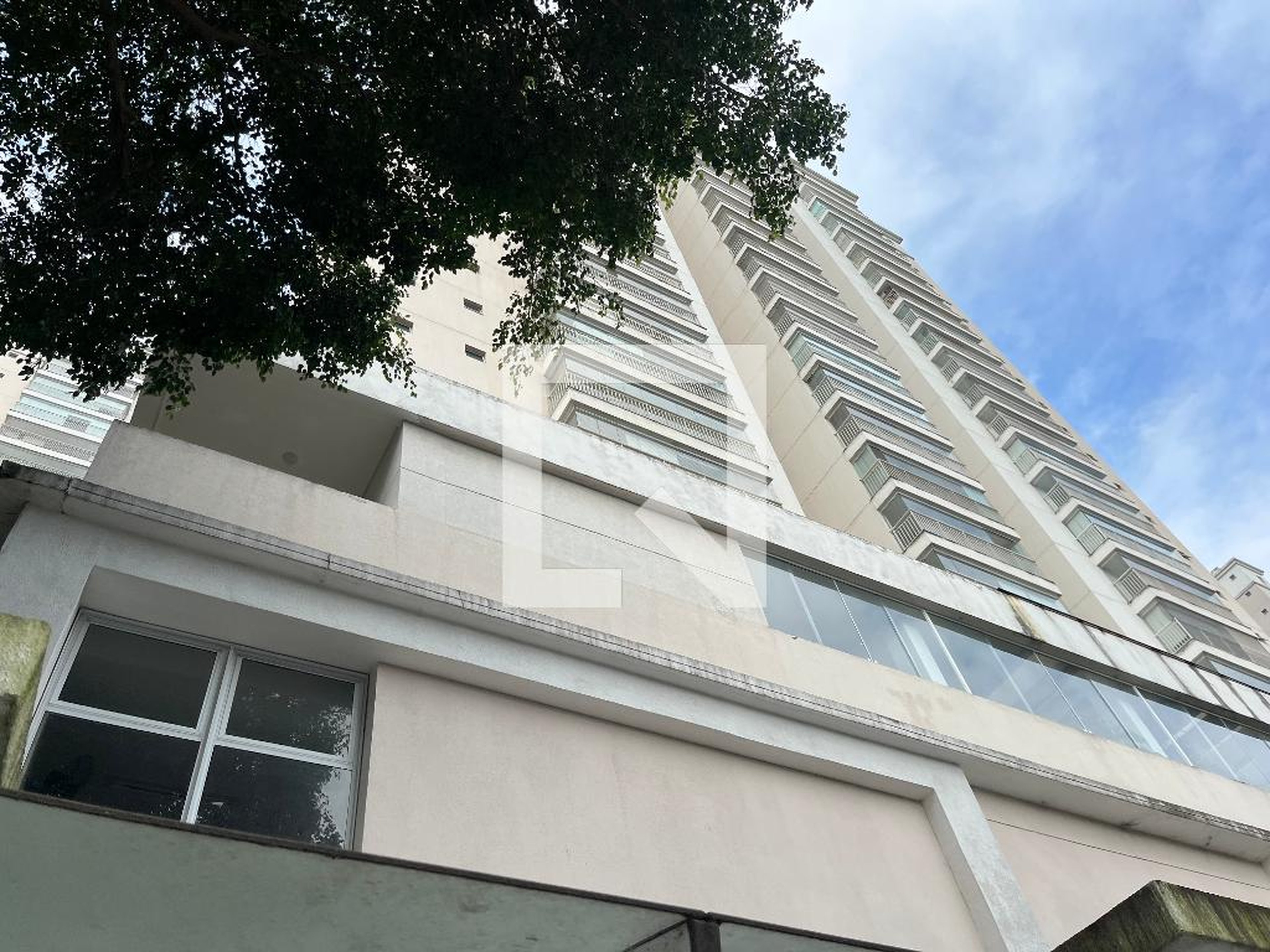 Fachada do Prédio Condomínio Central Life Club