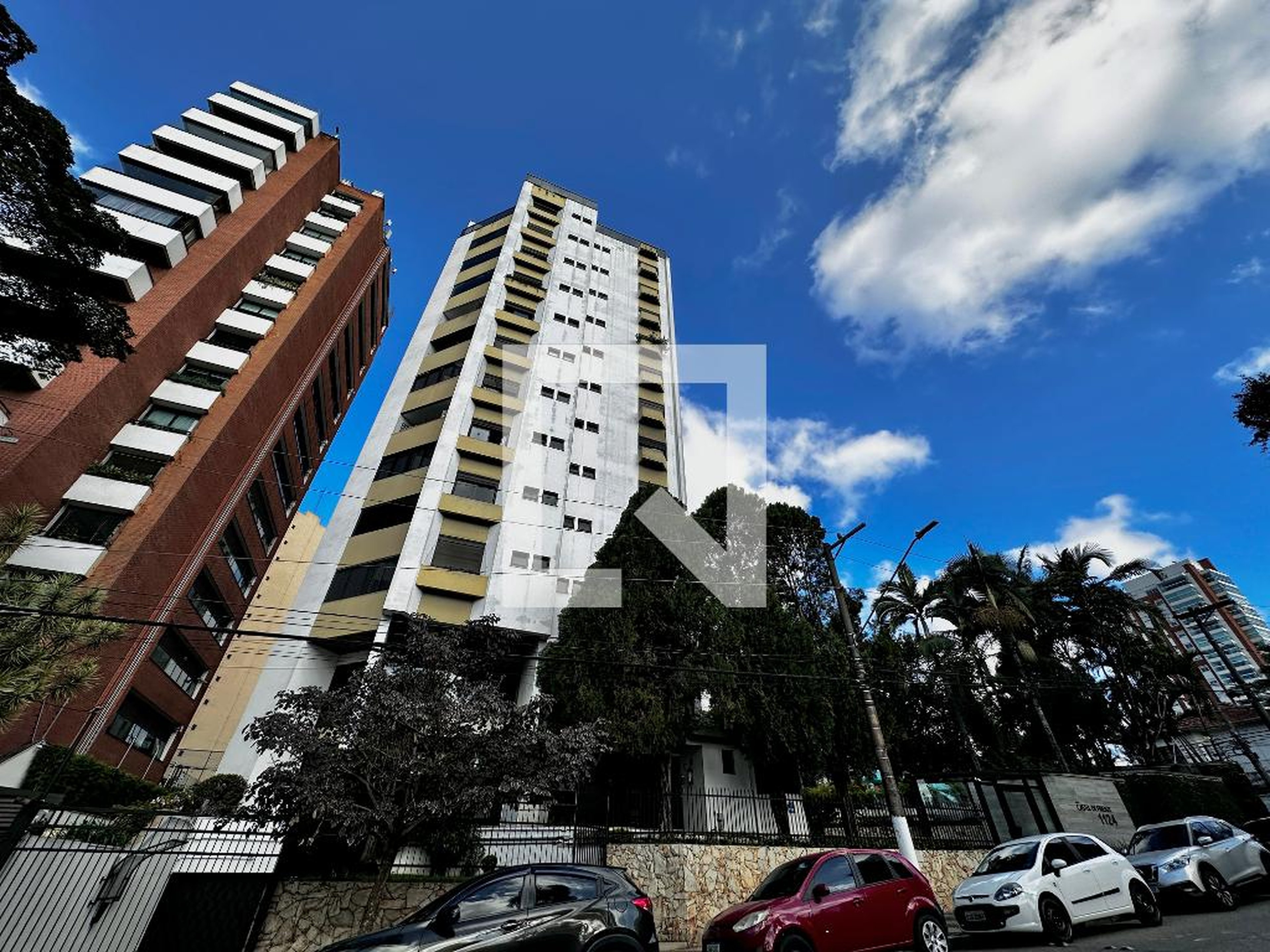 Fachada Condomínio Castel de Firenze