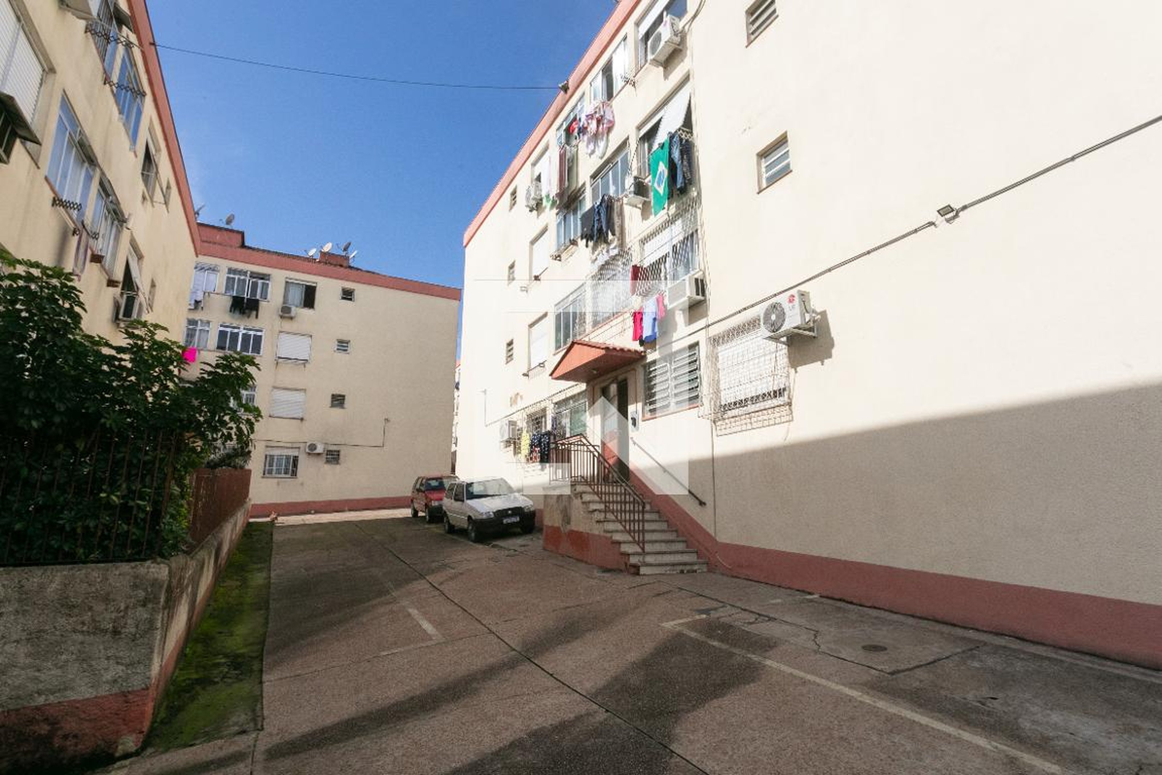 Fachada do Prédio Condomínio em Rua Sargento Silvio Delmar Hollenbach, 230