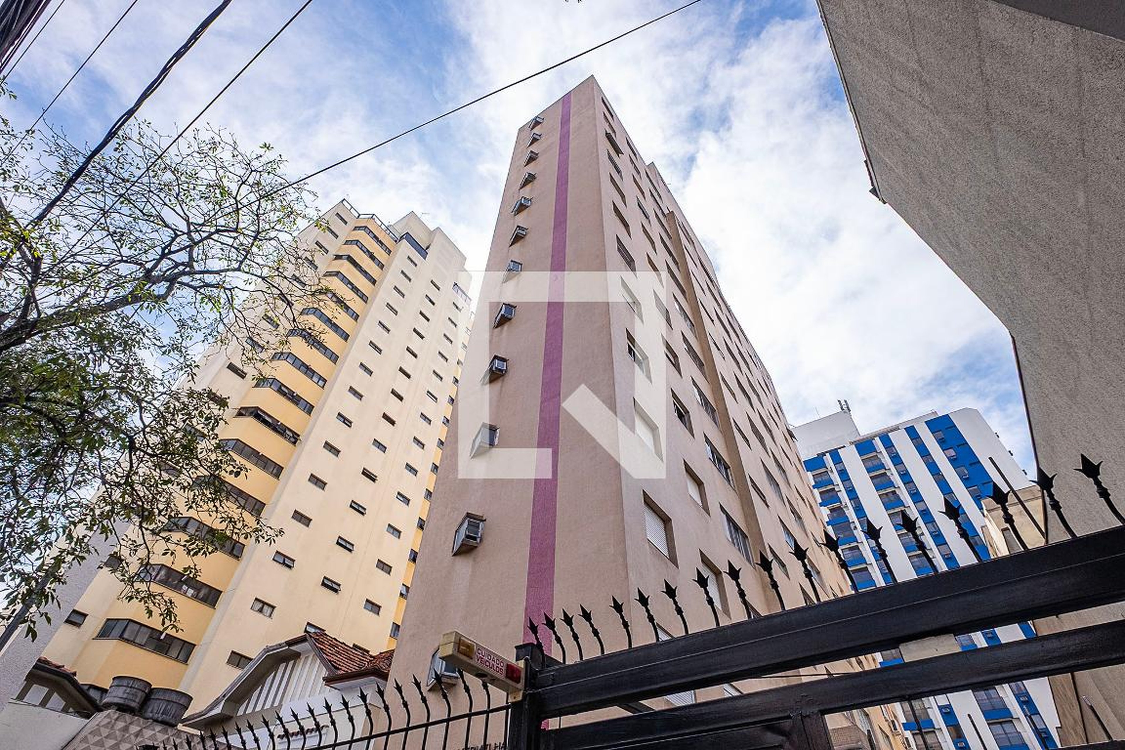 Fachada Condomínio Pedra Vermelha