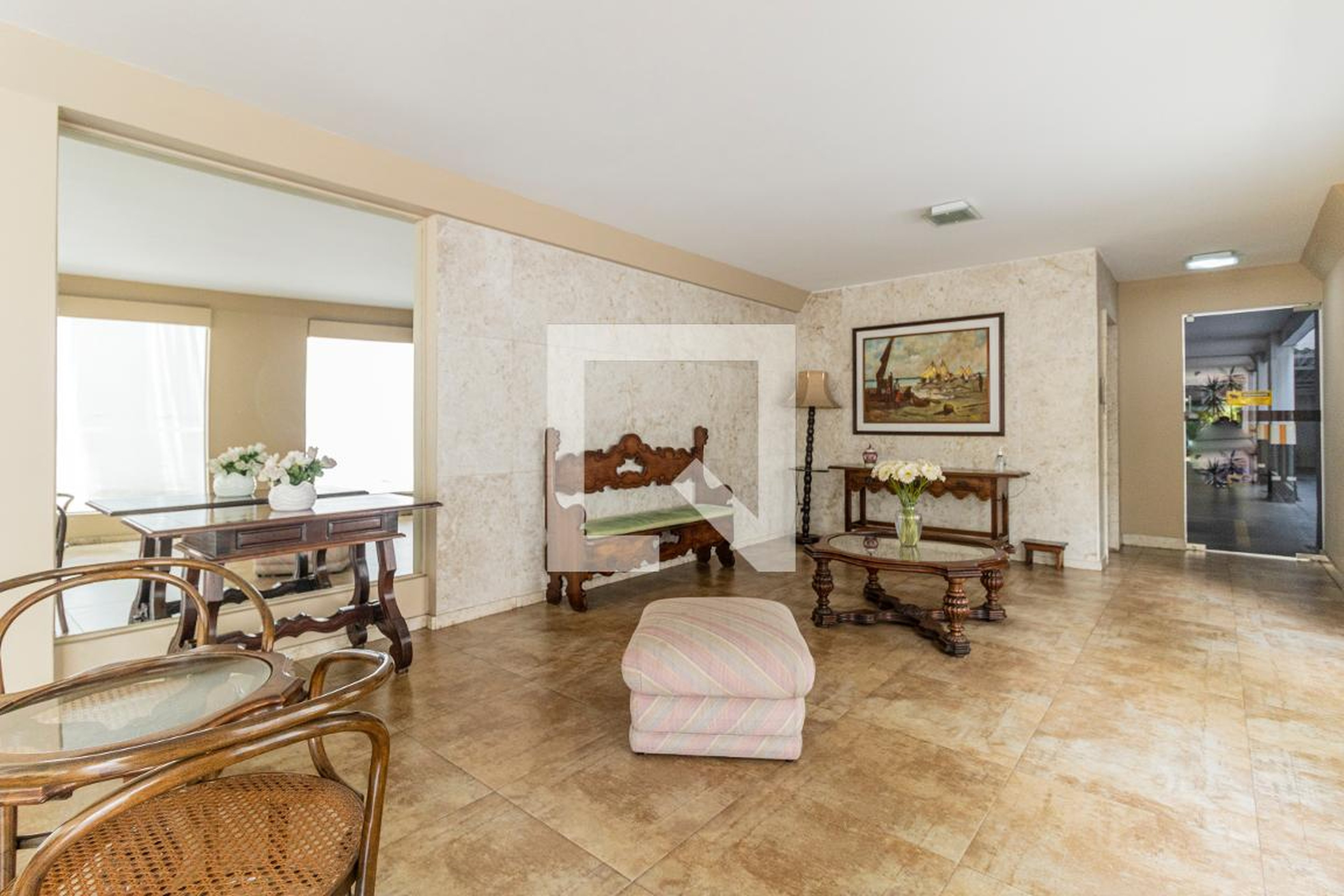 Hall Social - Rua Doutor Veiga Filho, 411, 12 - 1 andar - Santa Cecília