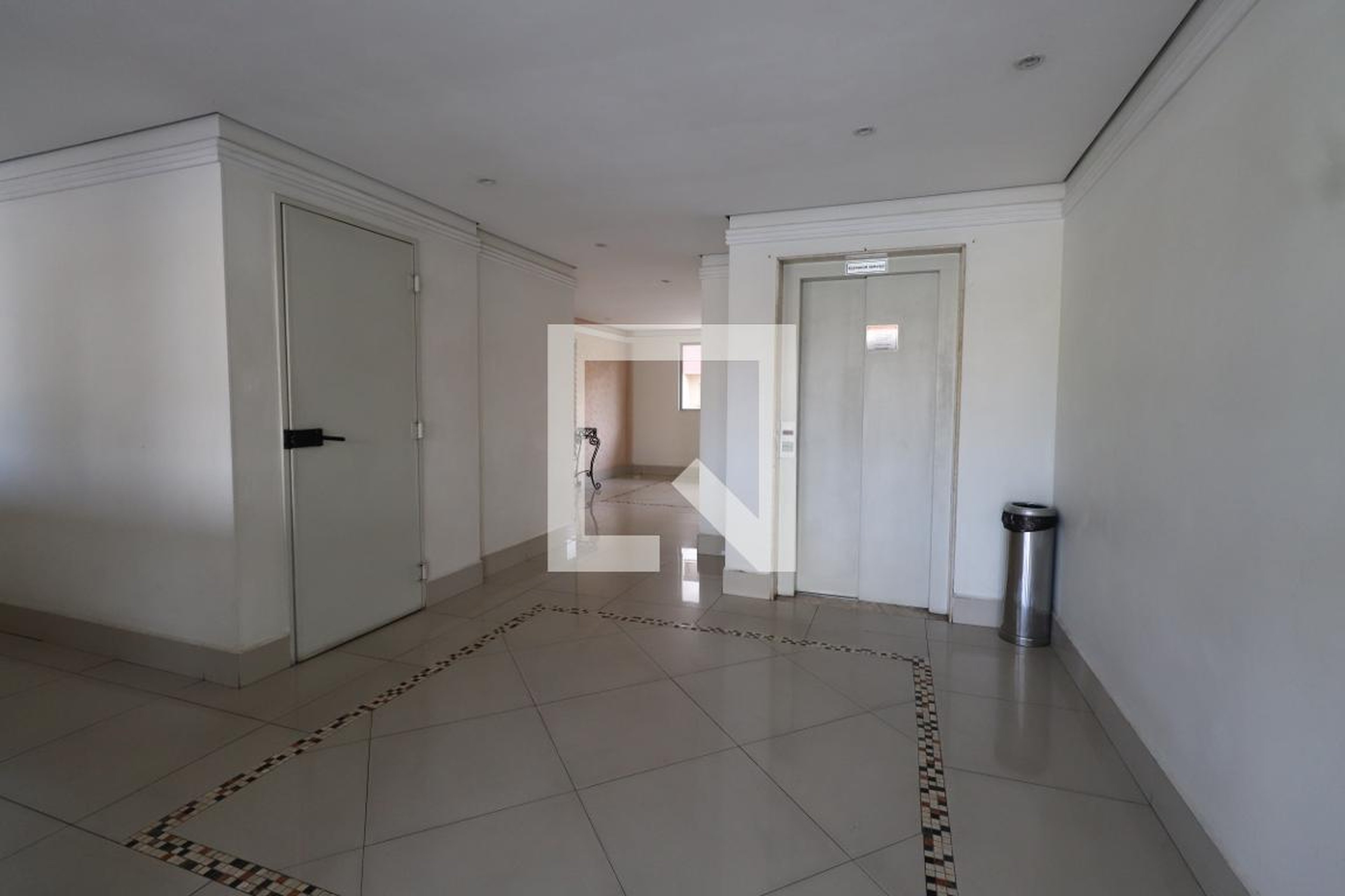 Hall social - Philadelphia Gardens