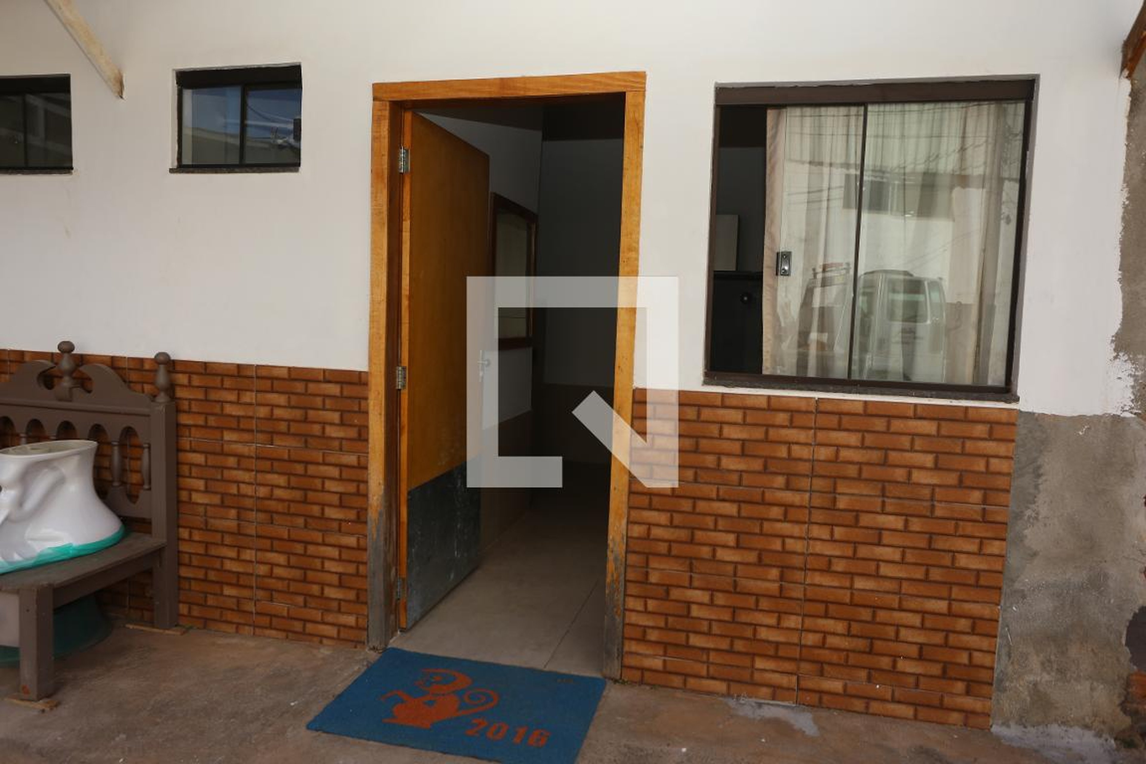 Fachada Condomínio em SETOR INDUSTRIAL BERNARDO SAYÃO Q 2 AE 2, s/n
