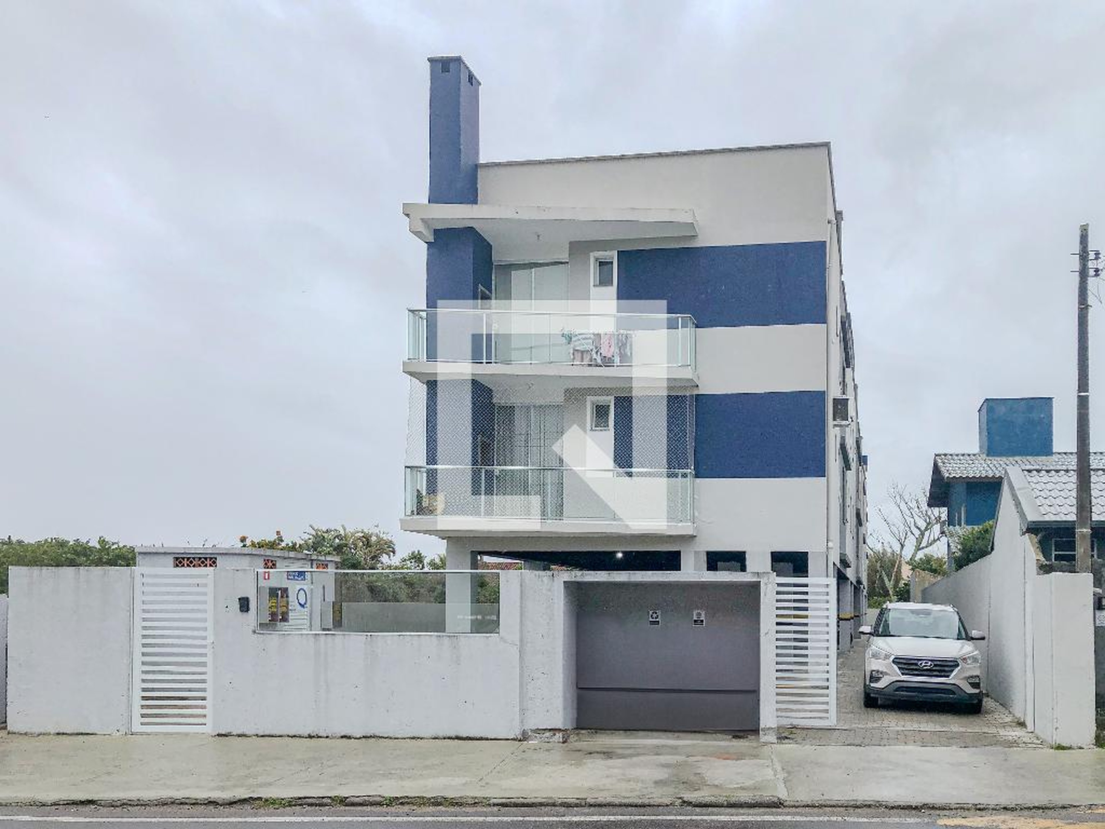 Fachada Condomínio em Rodovia Baldicero Filomeno, 2226