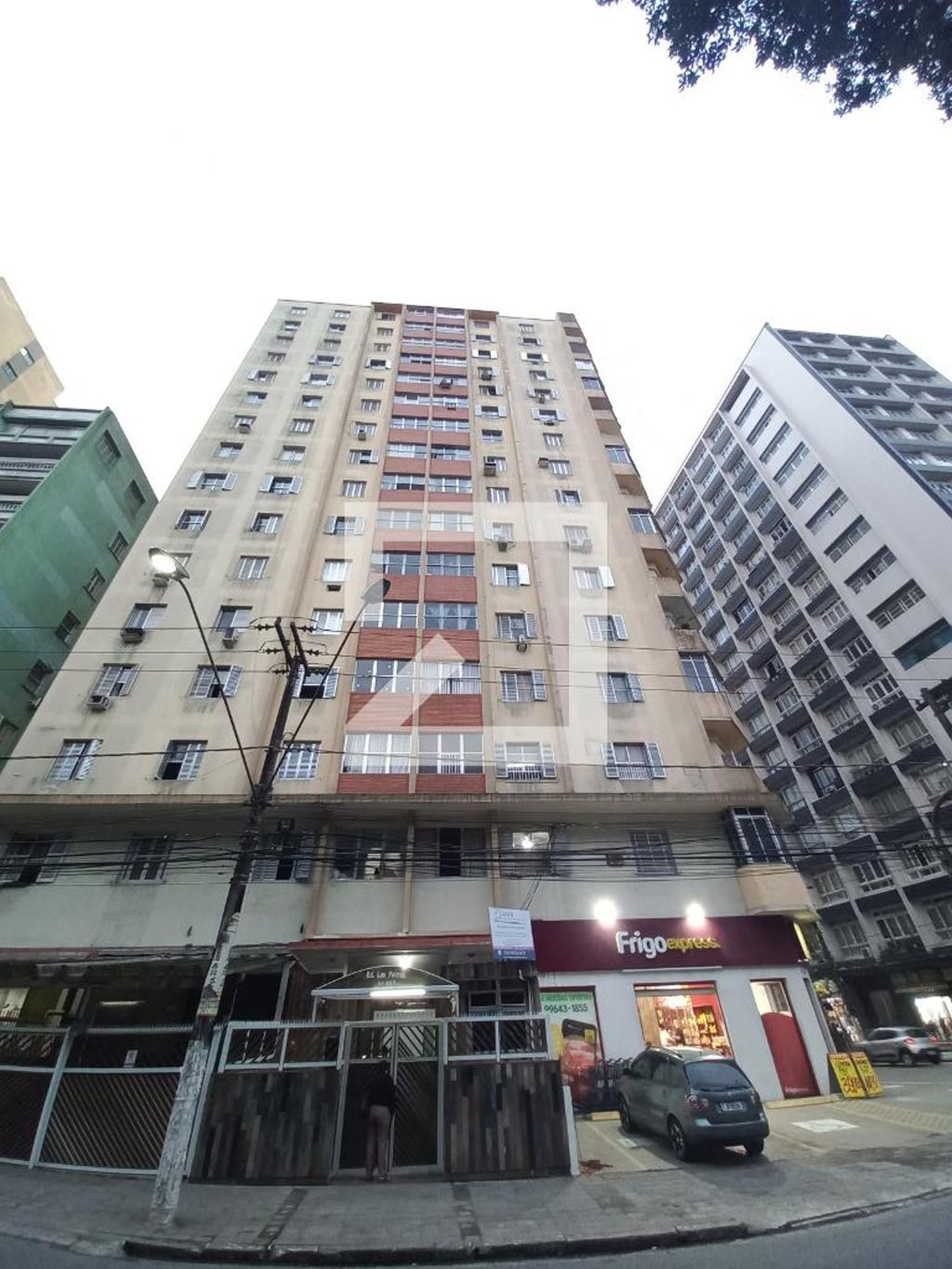 Fachada do Prédio Condomínio Las Palmas