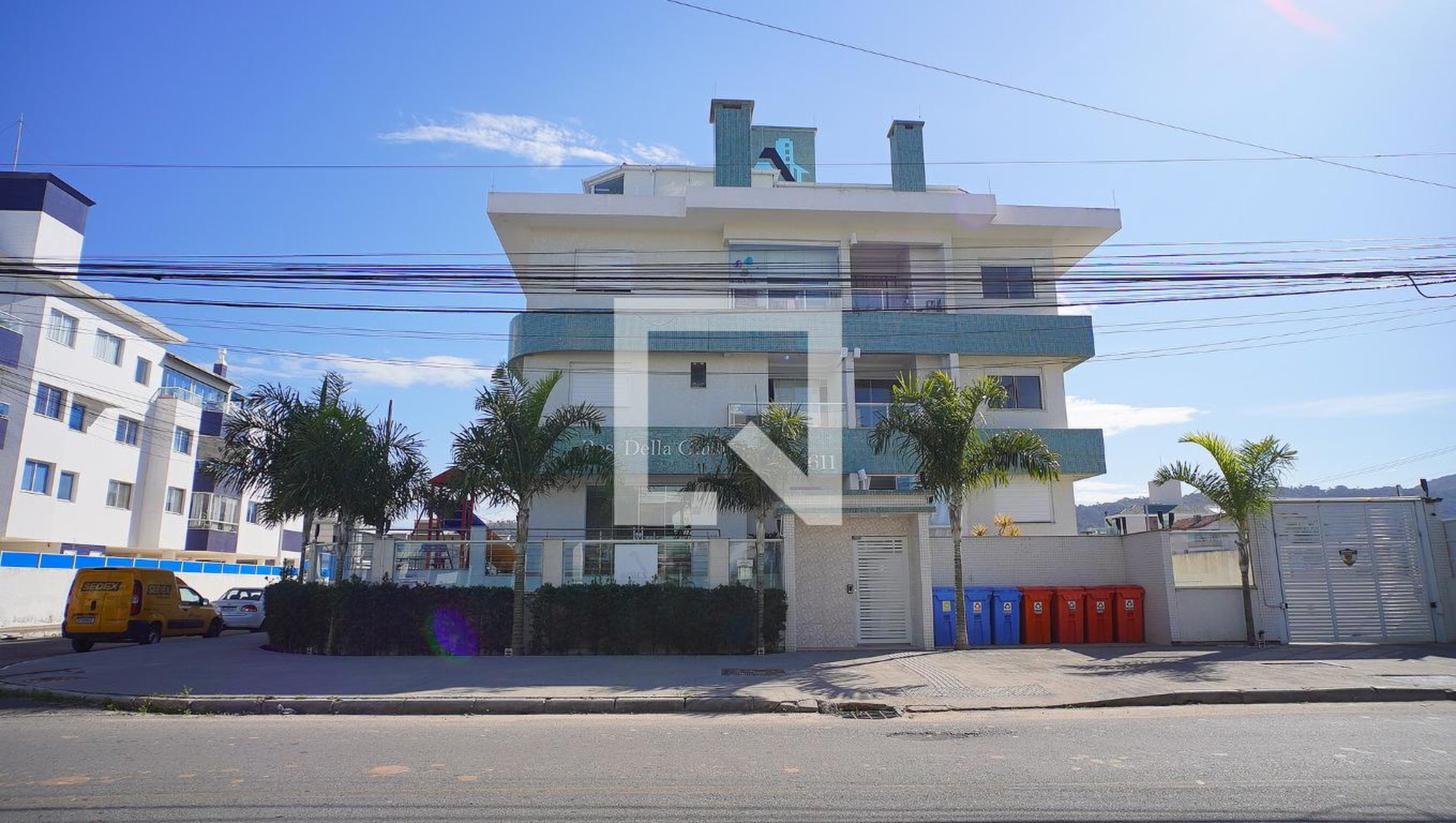 Fachada Residencial Della Giustina III