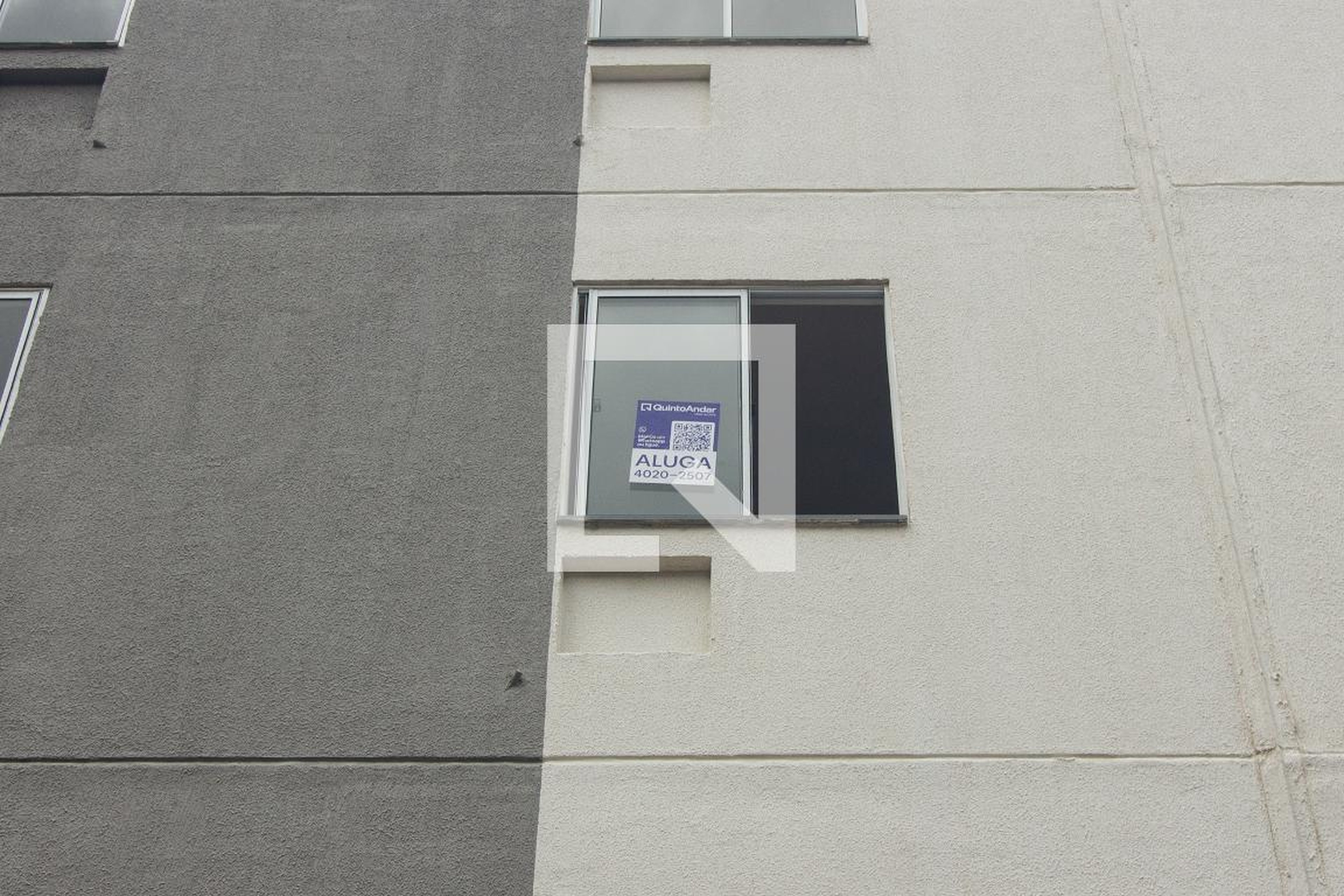 Fachada Condomínio em Rua Marta Cândido, 5