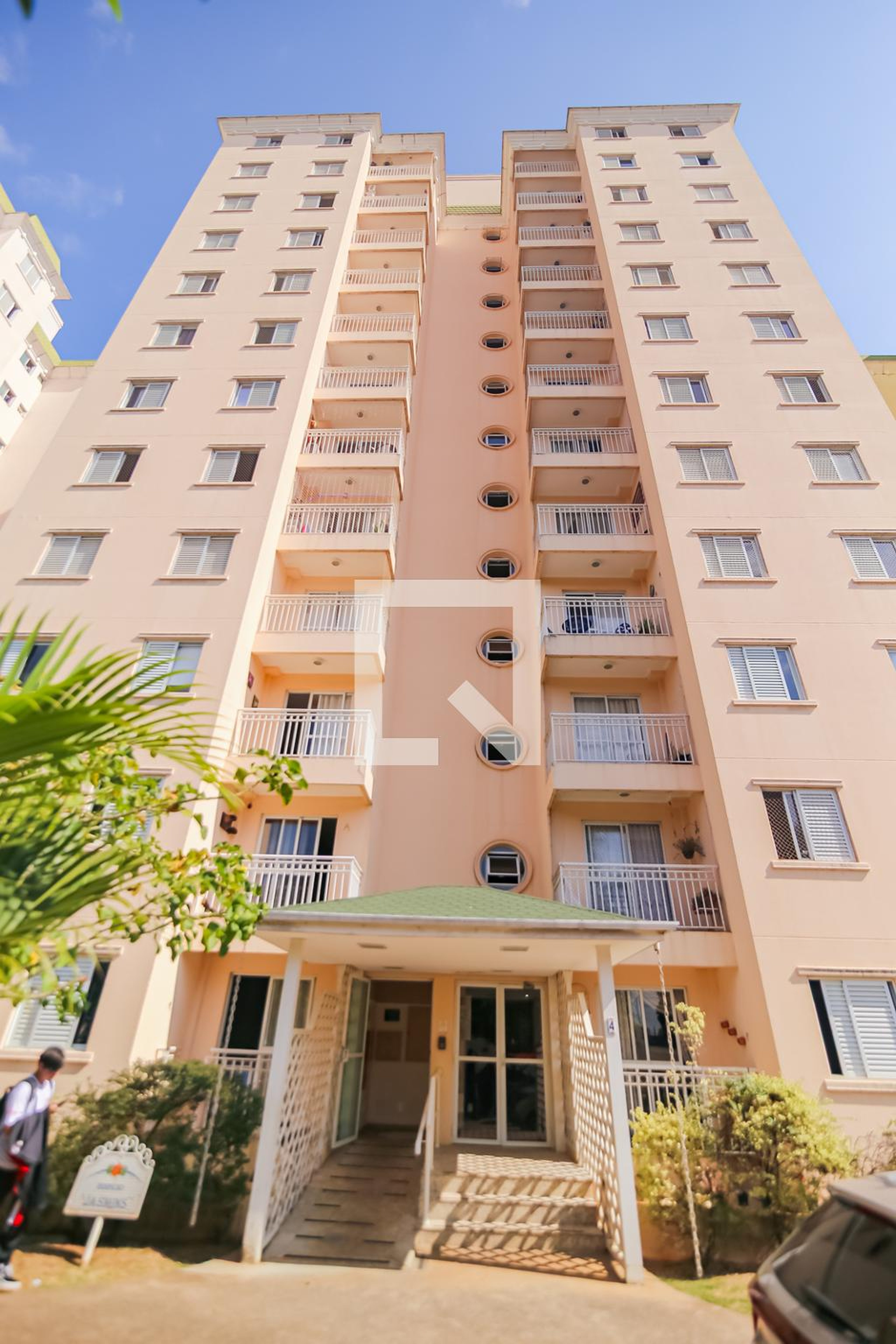 Fachada do Prédio Condomínio Portal das Flores