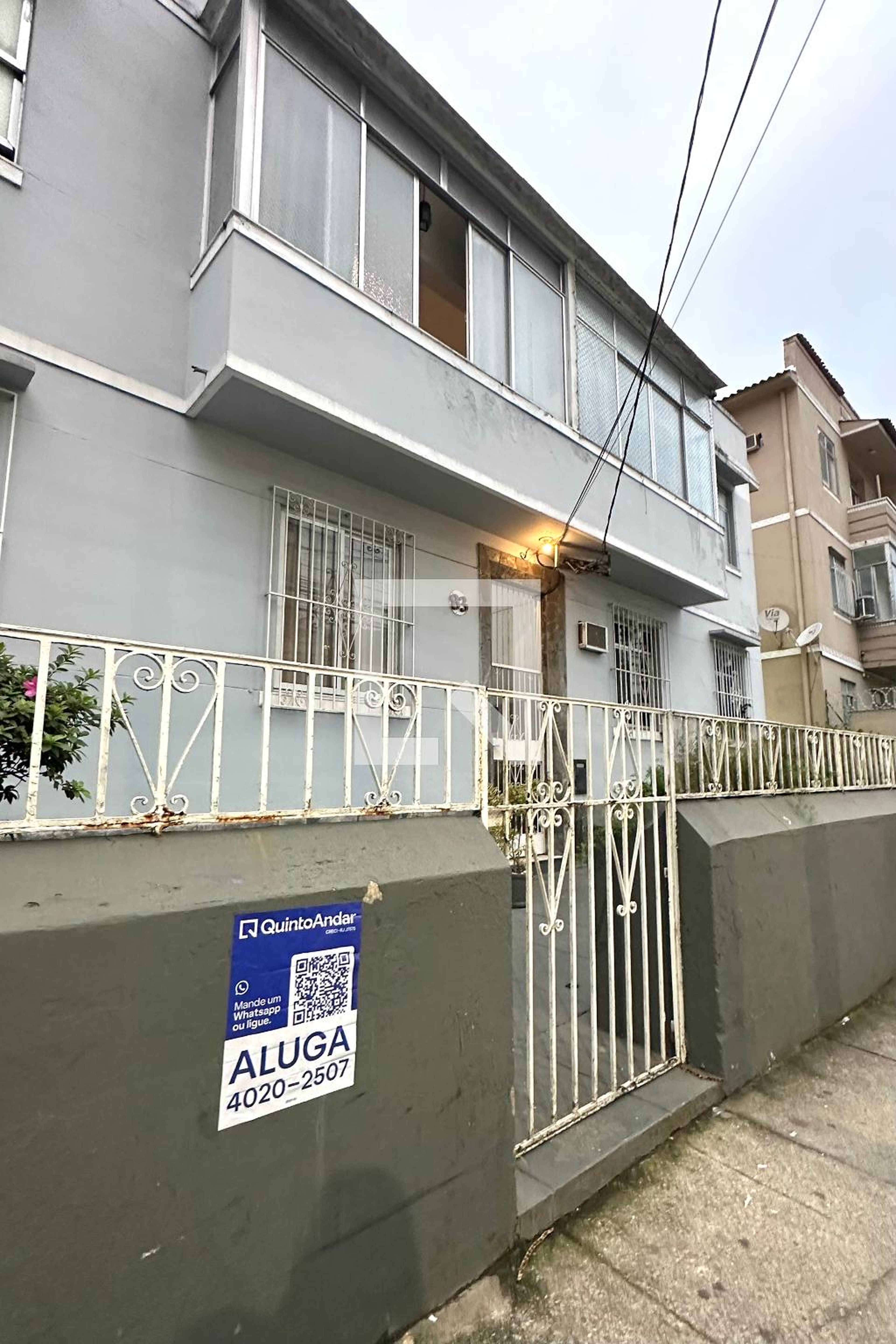 Fachada Condomínio em Rua São João Batista, 83