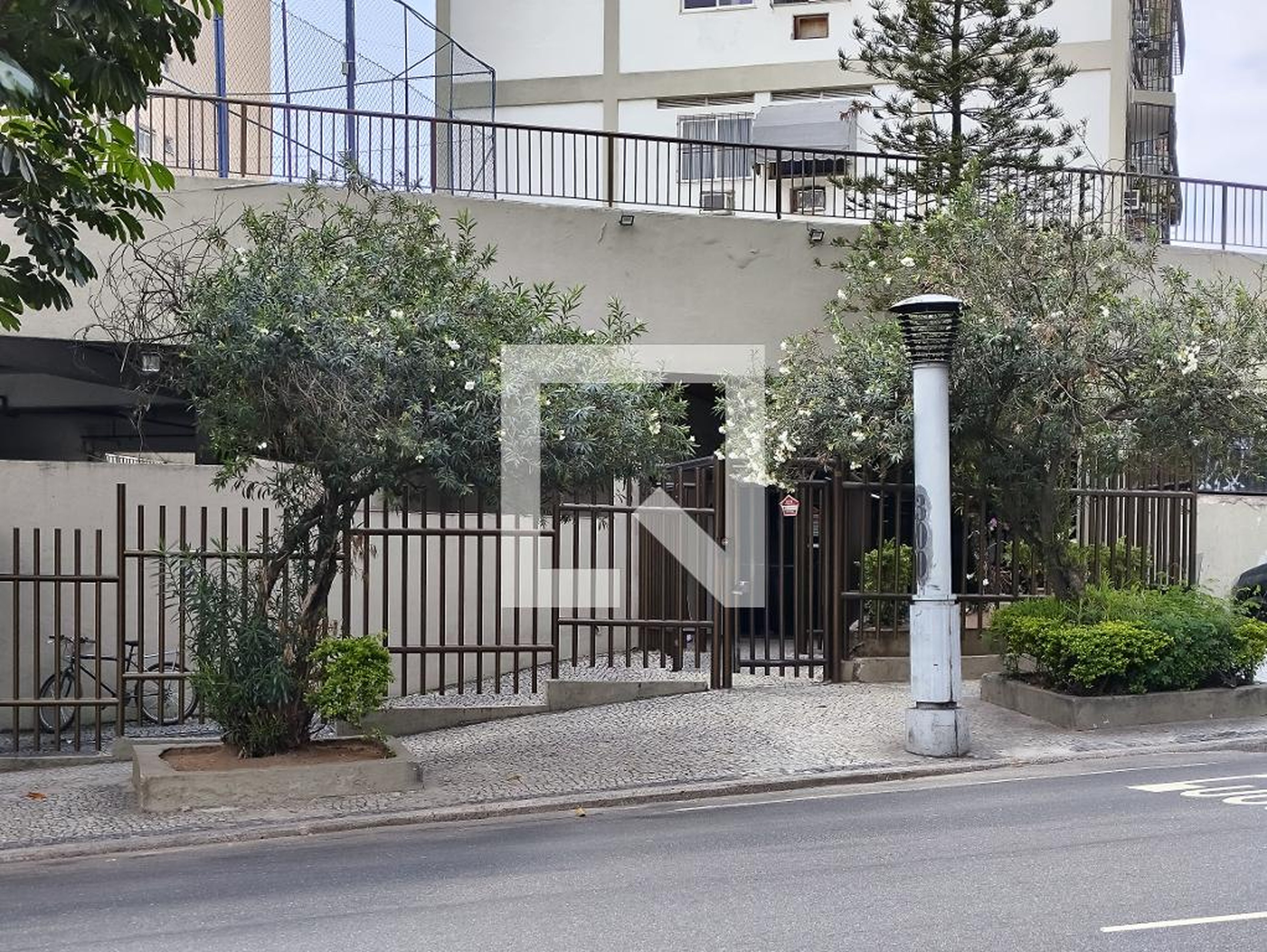 Fachada do Prédio Condomínio Conjunto San Francisco Residence