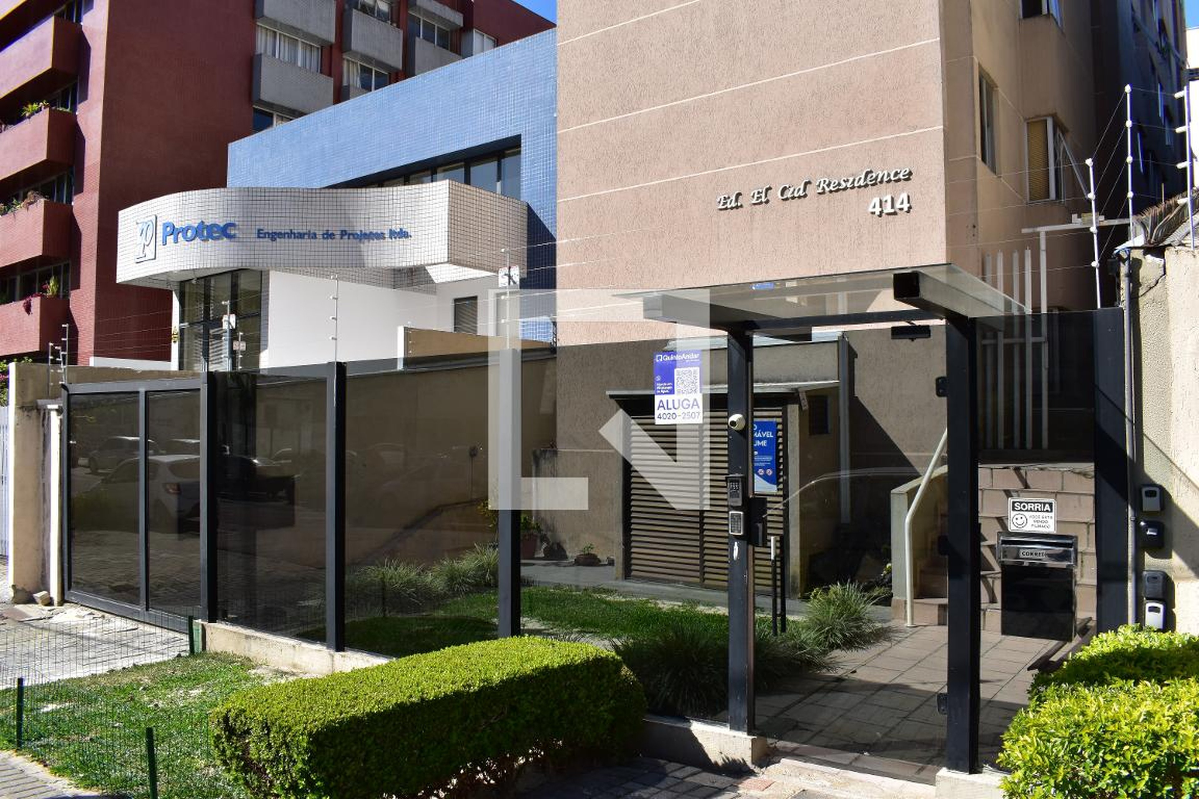 Fachada Edifício El Cid Residence