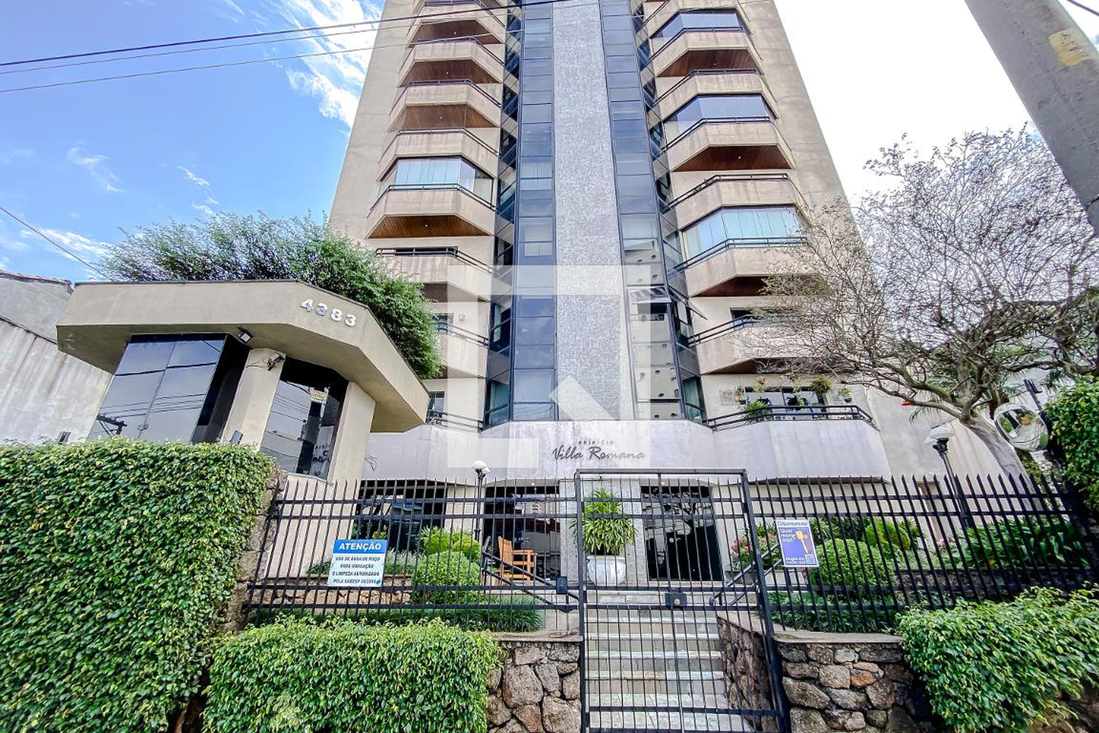 Fachada Edifício Villa Romana