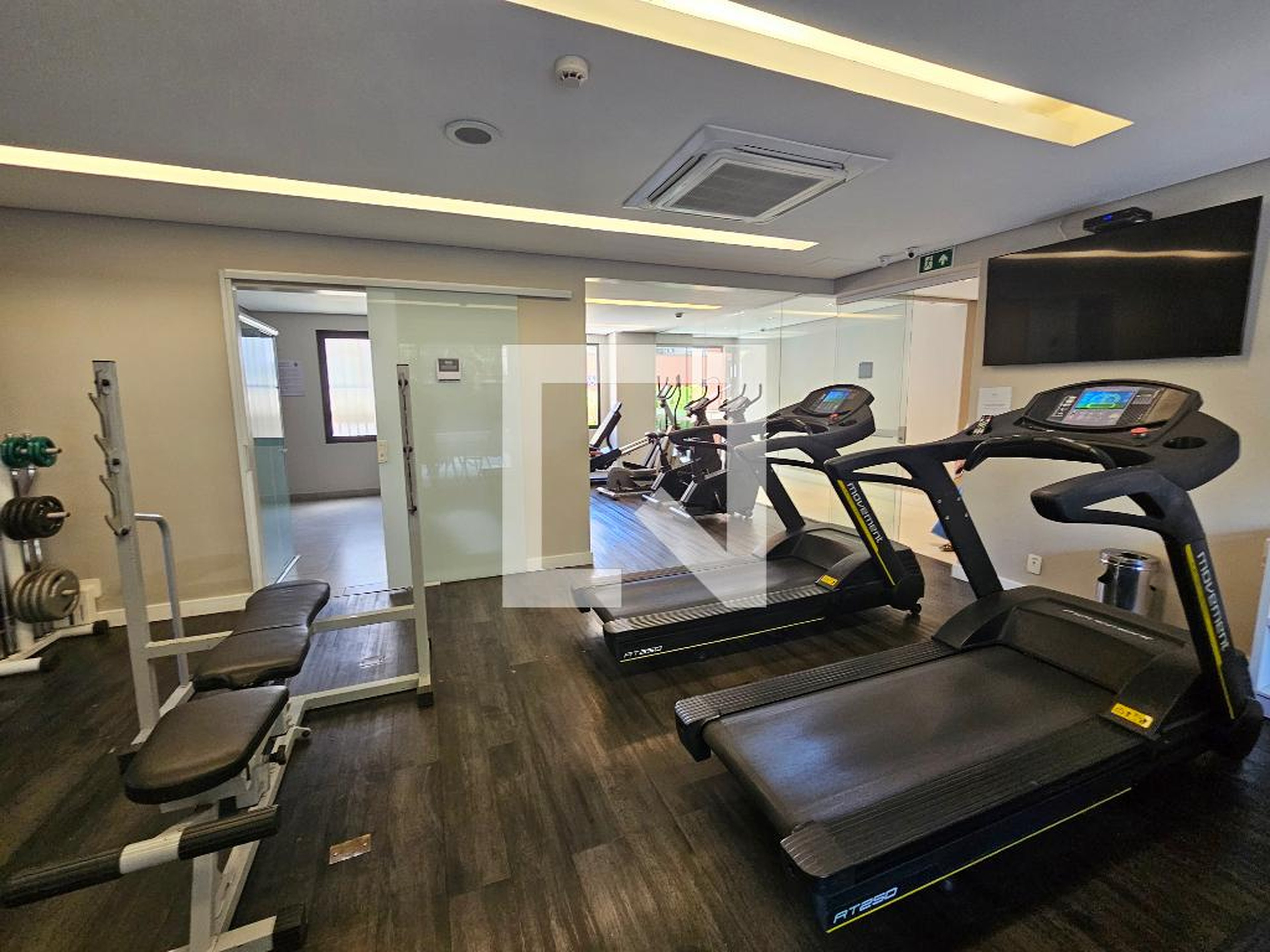 Academia - Flat Mercure