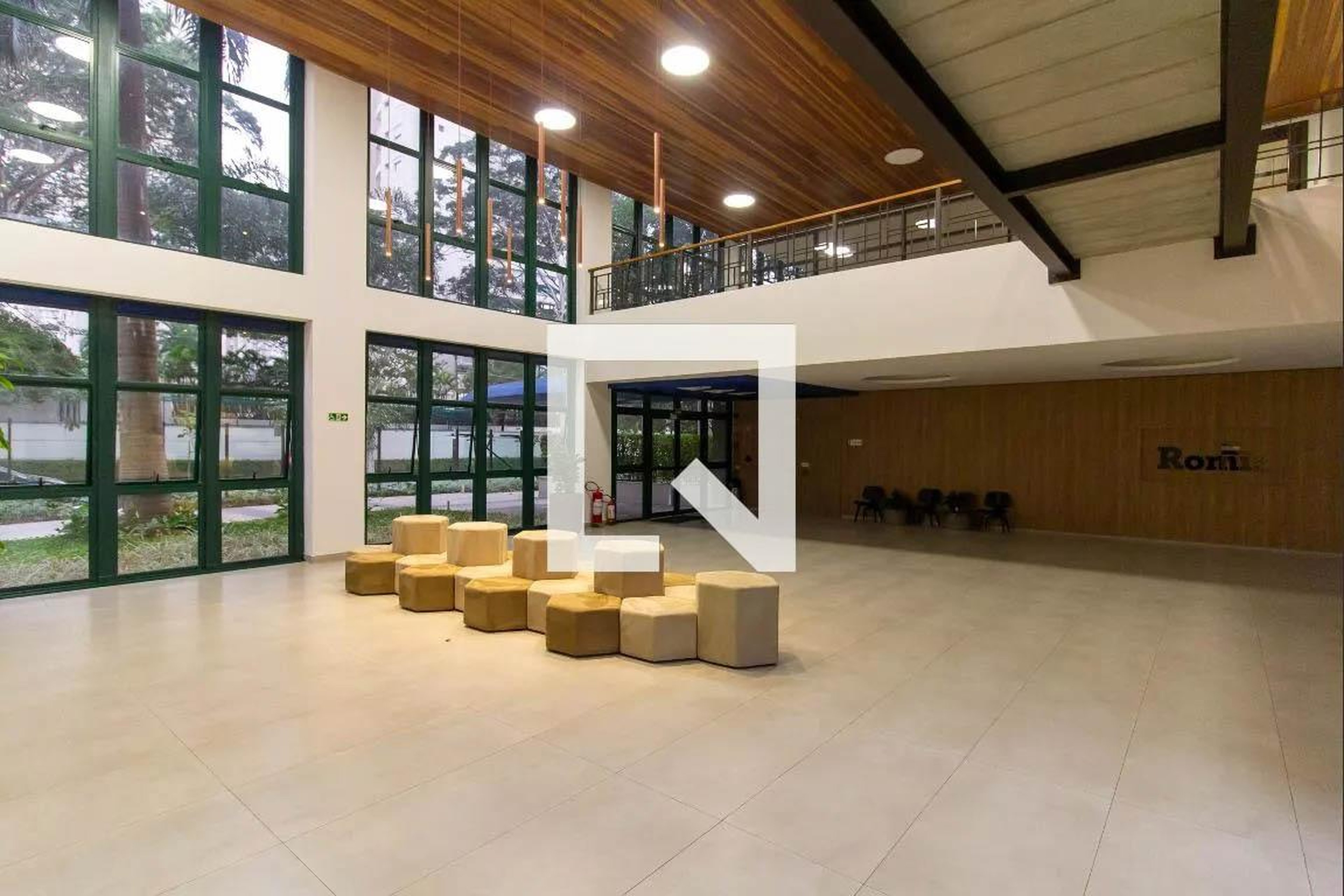 Hall Social - Romi 56