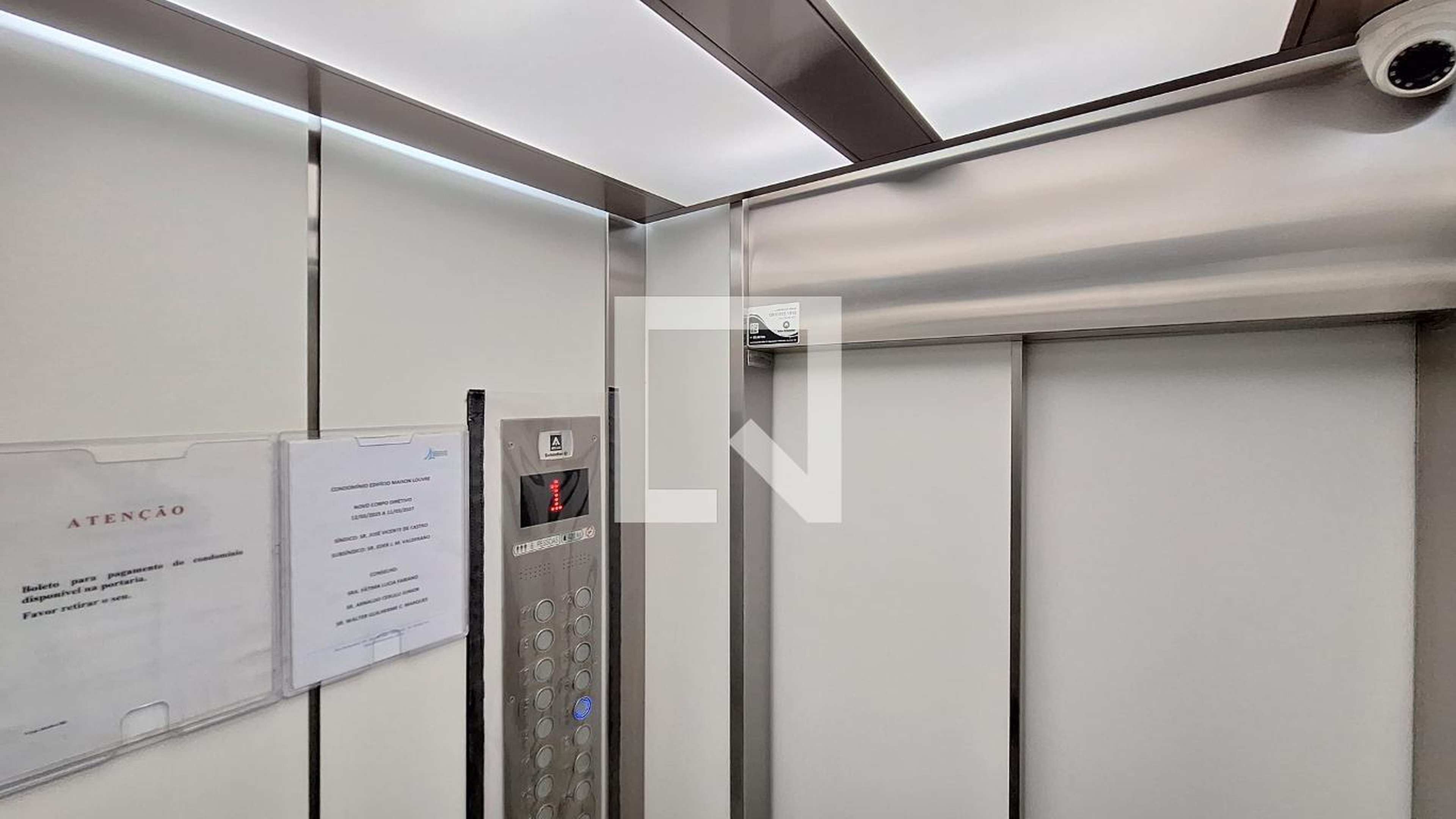 Elevador - Maison Louvre