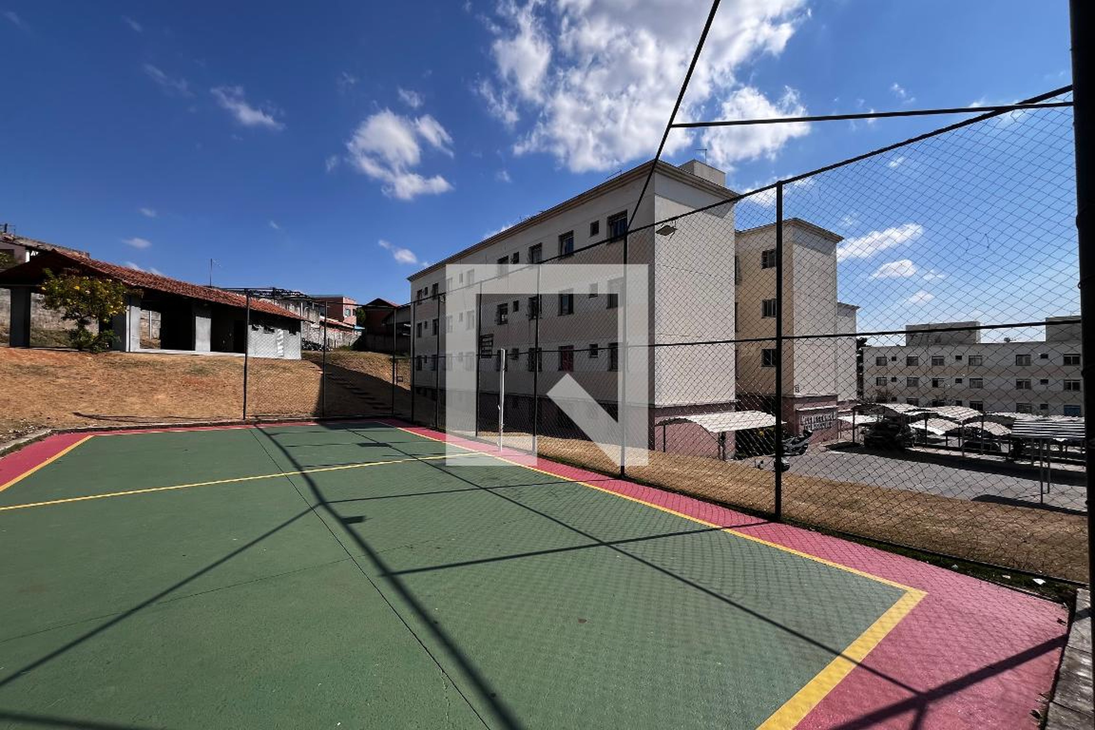Quadra Esportiva - Recando das Rosas Life