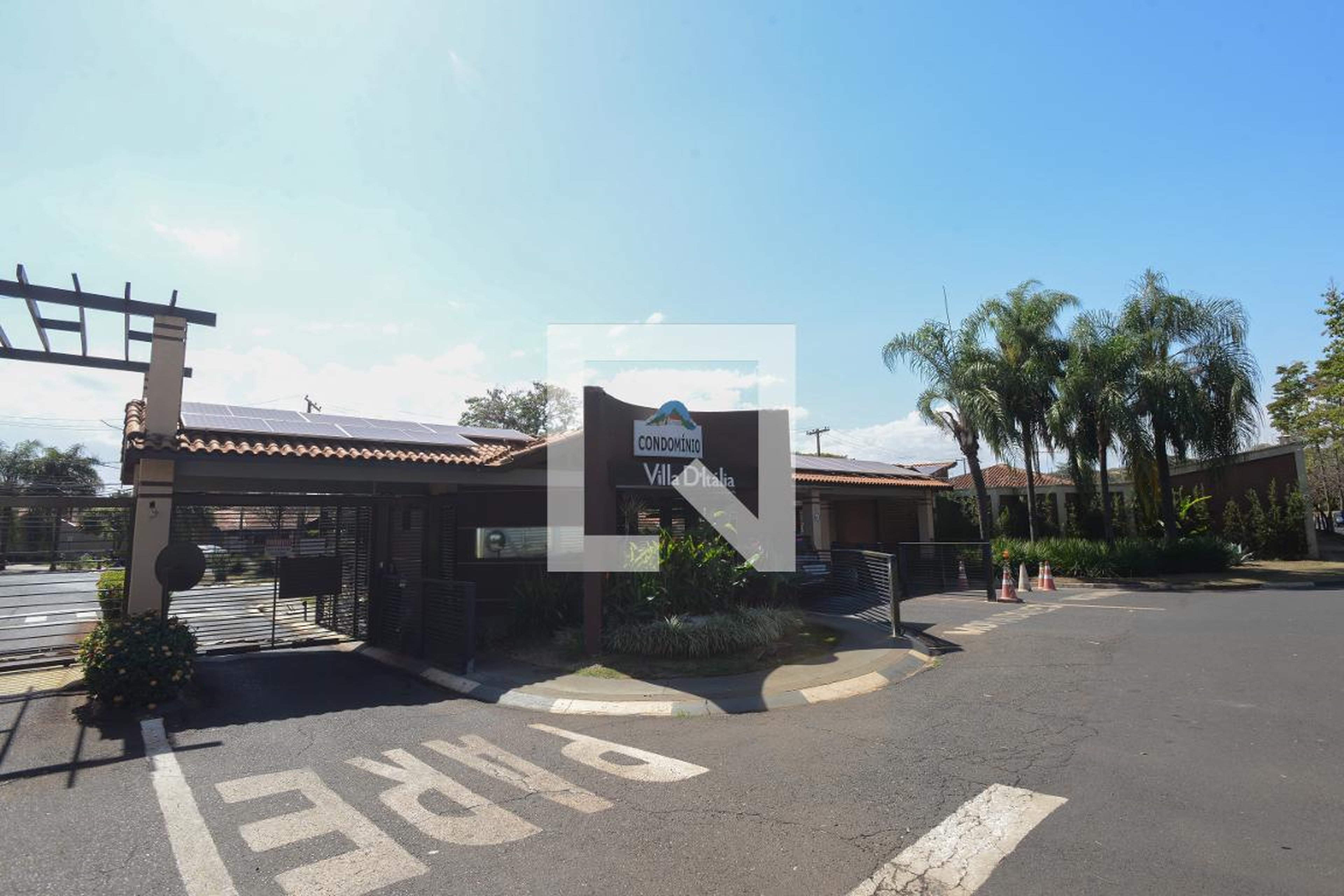Fachada do condomínio Condomínio Villa D' Itália
