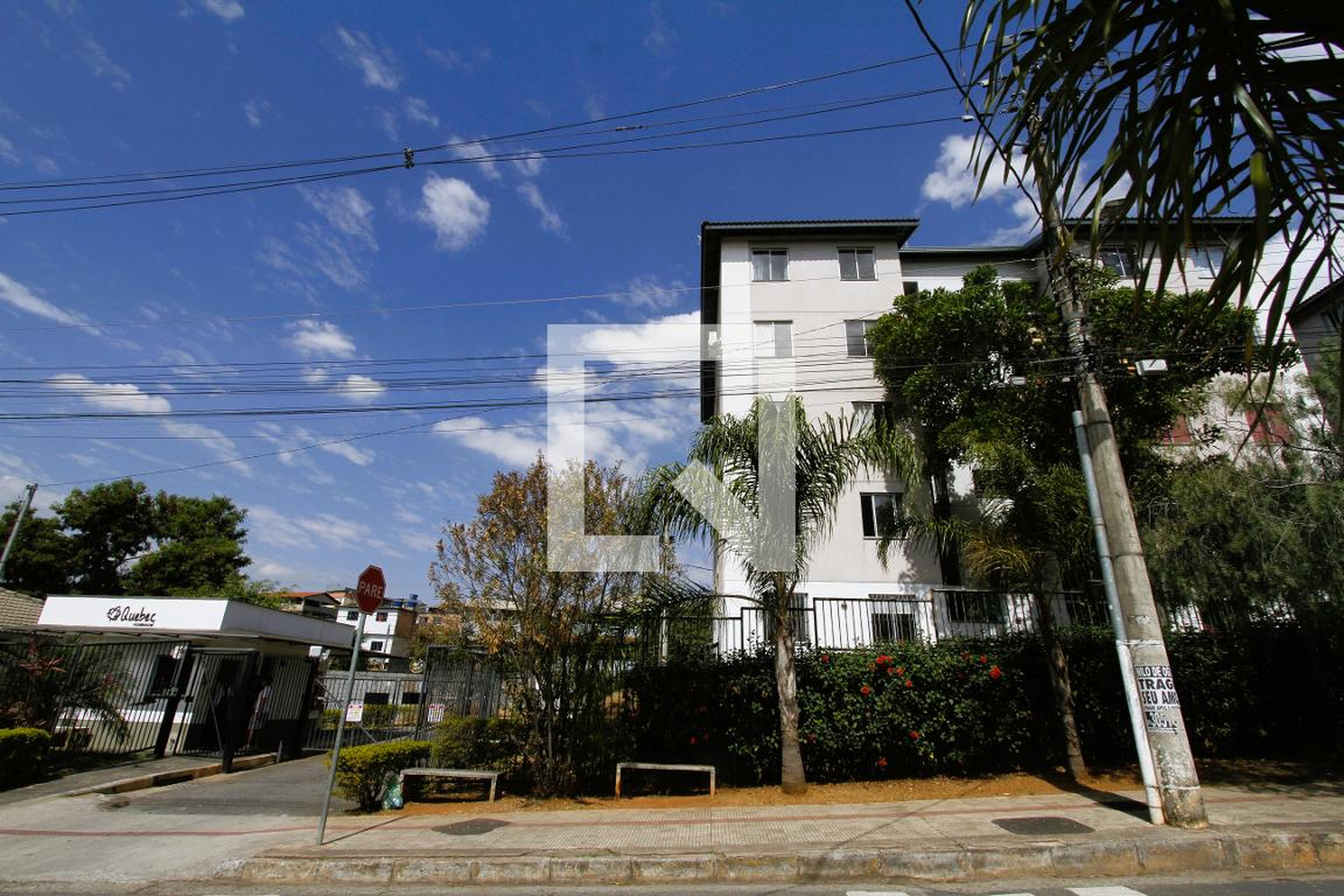 Fachada do Prédio Residencial Quebéc
