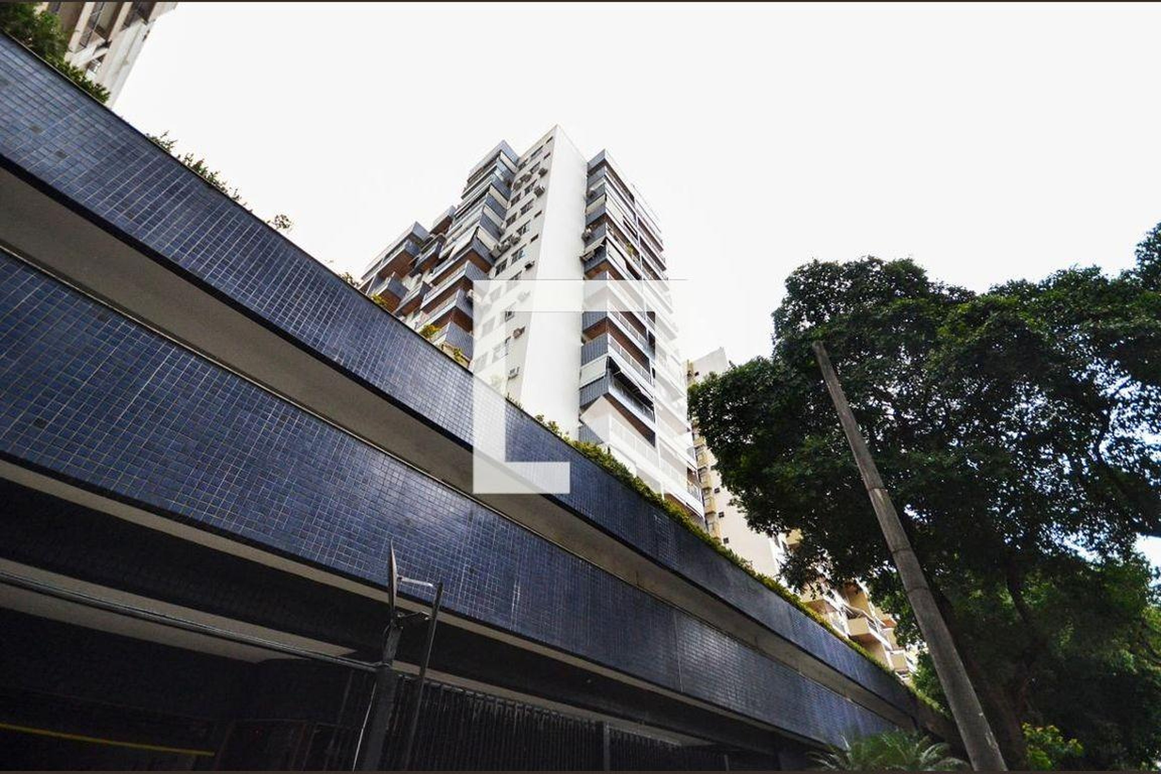 Fachada Condomínio Eacop Cosntruções e Projetos