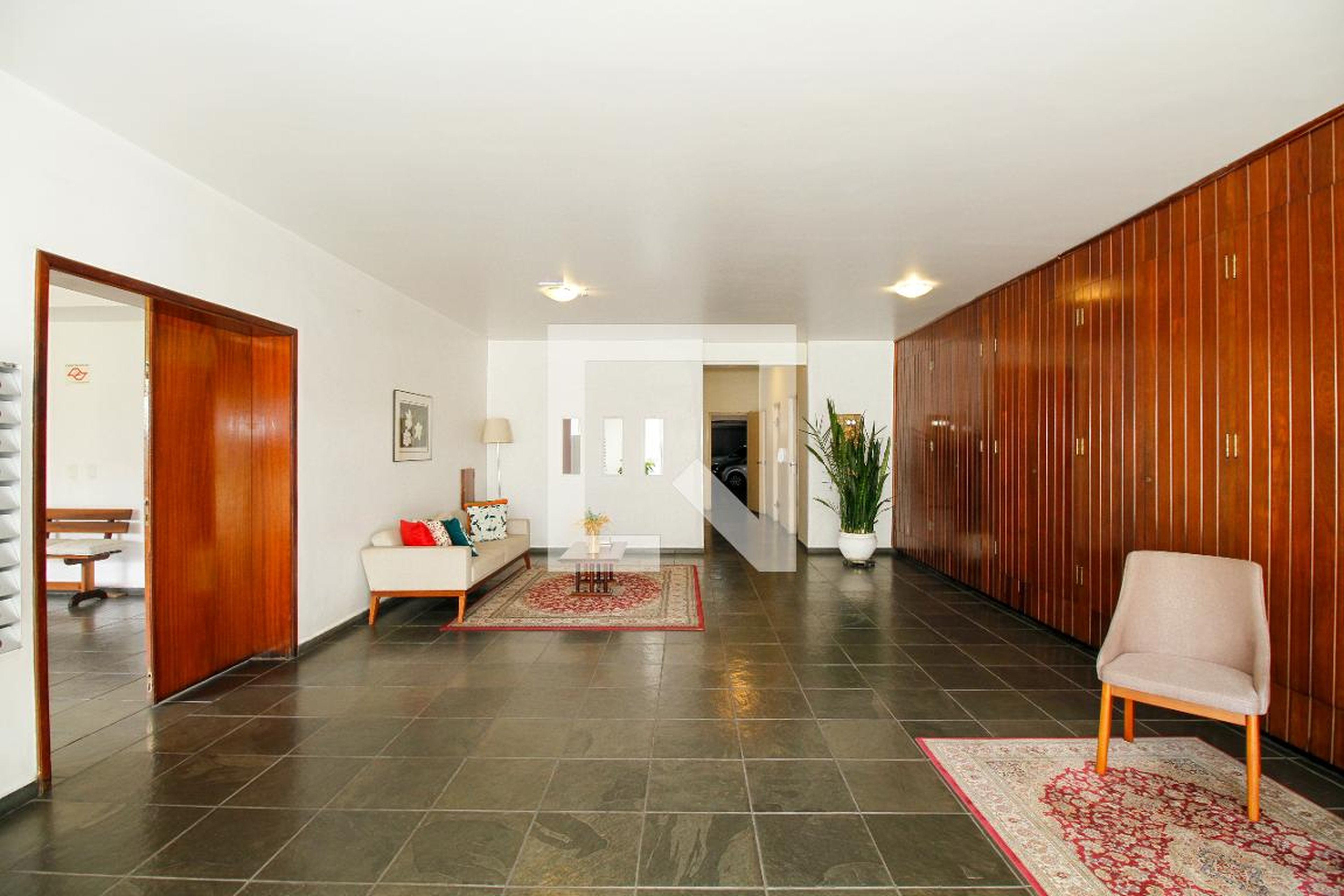 Hall Social - Blanco