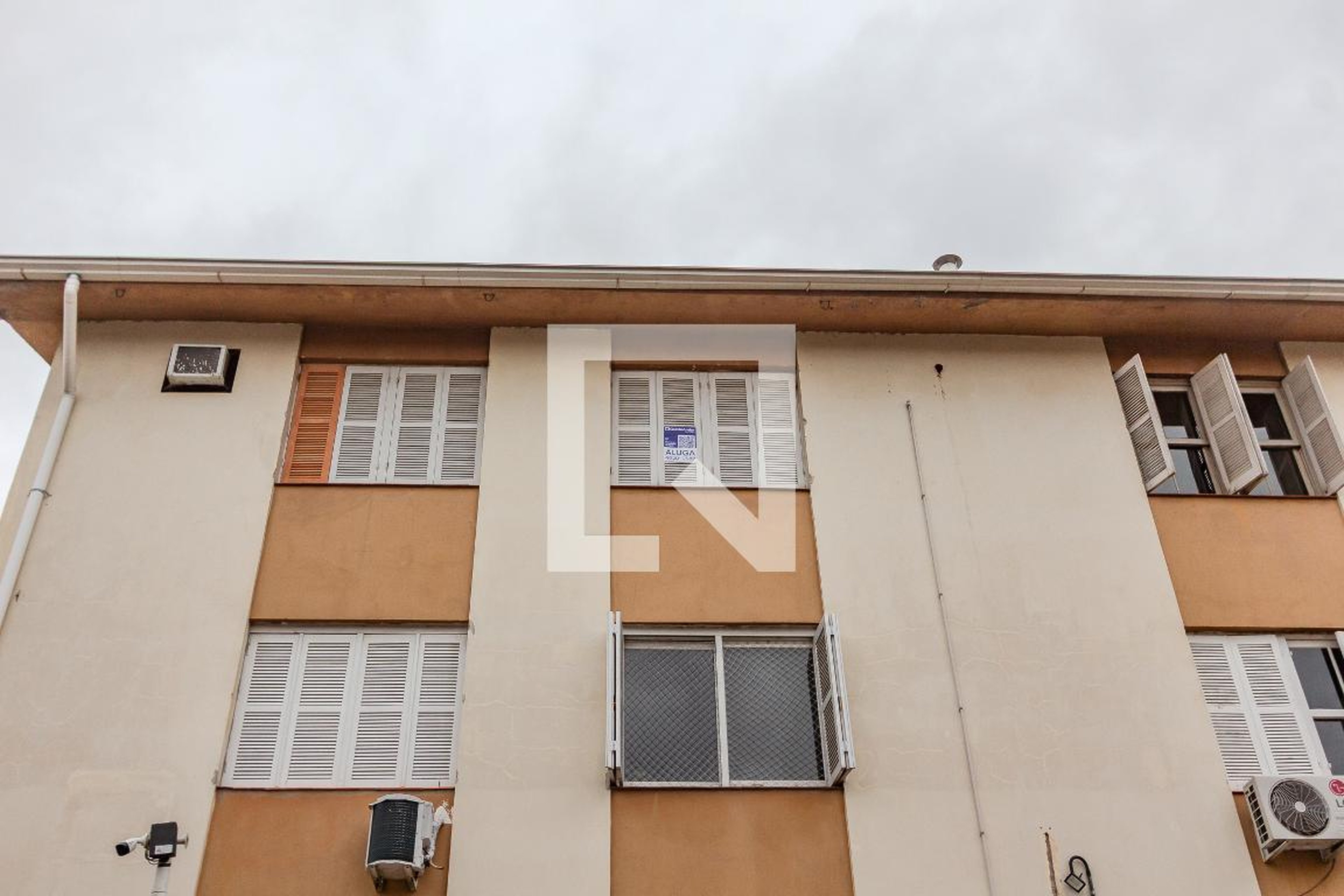 Fachada Condomínio em Avenida Wenceslau Escobar, 945