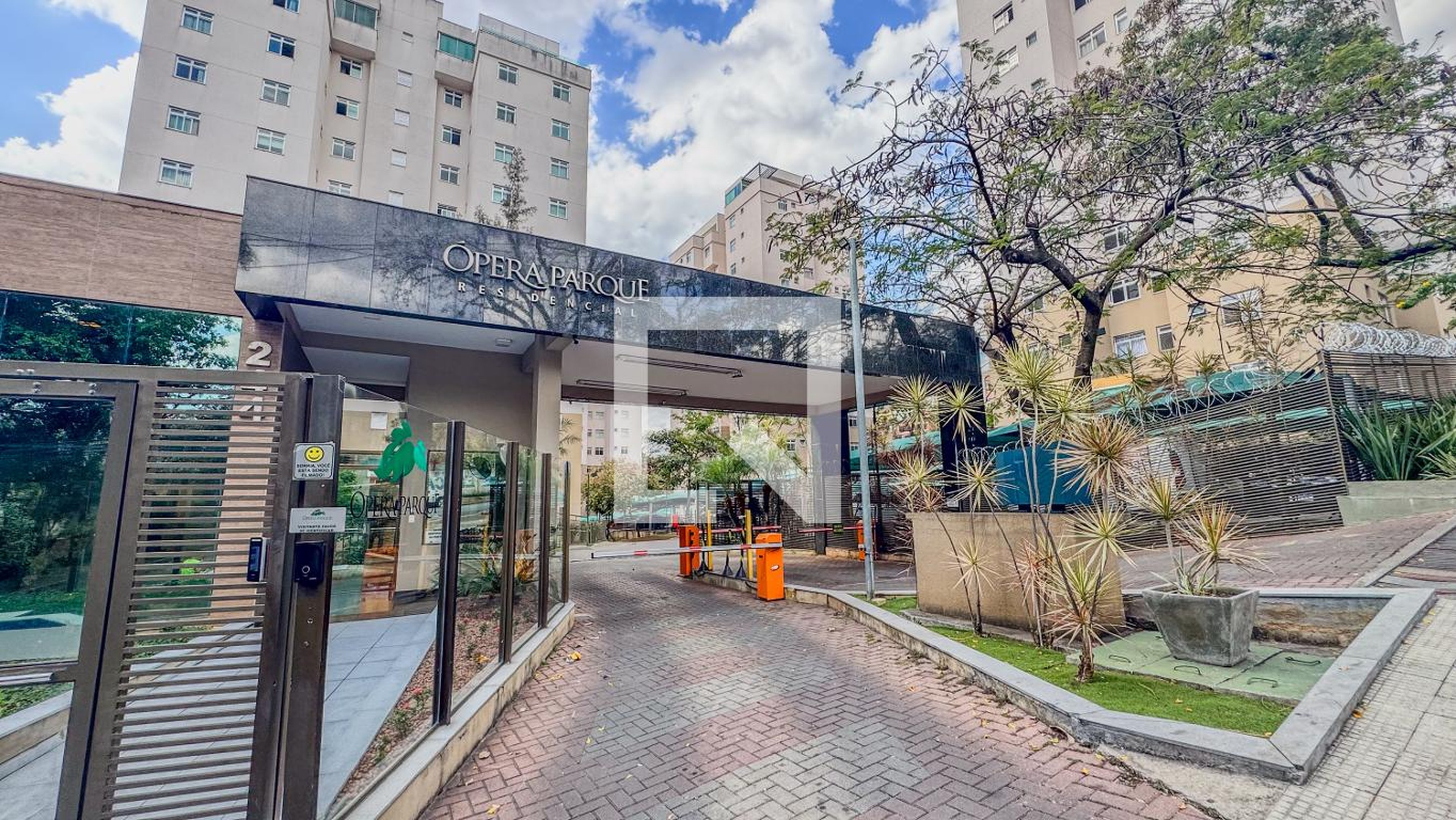 Fachada Condomínio Opera Parque Residencial