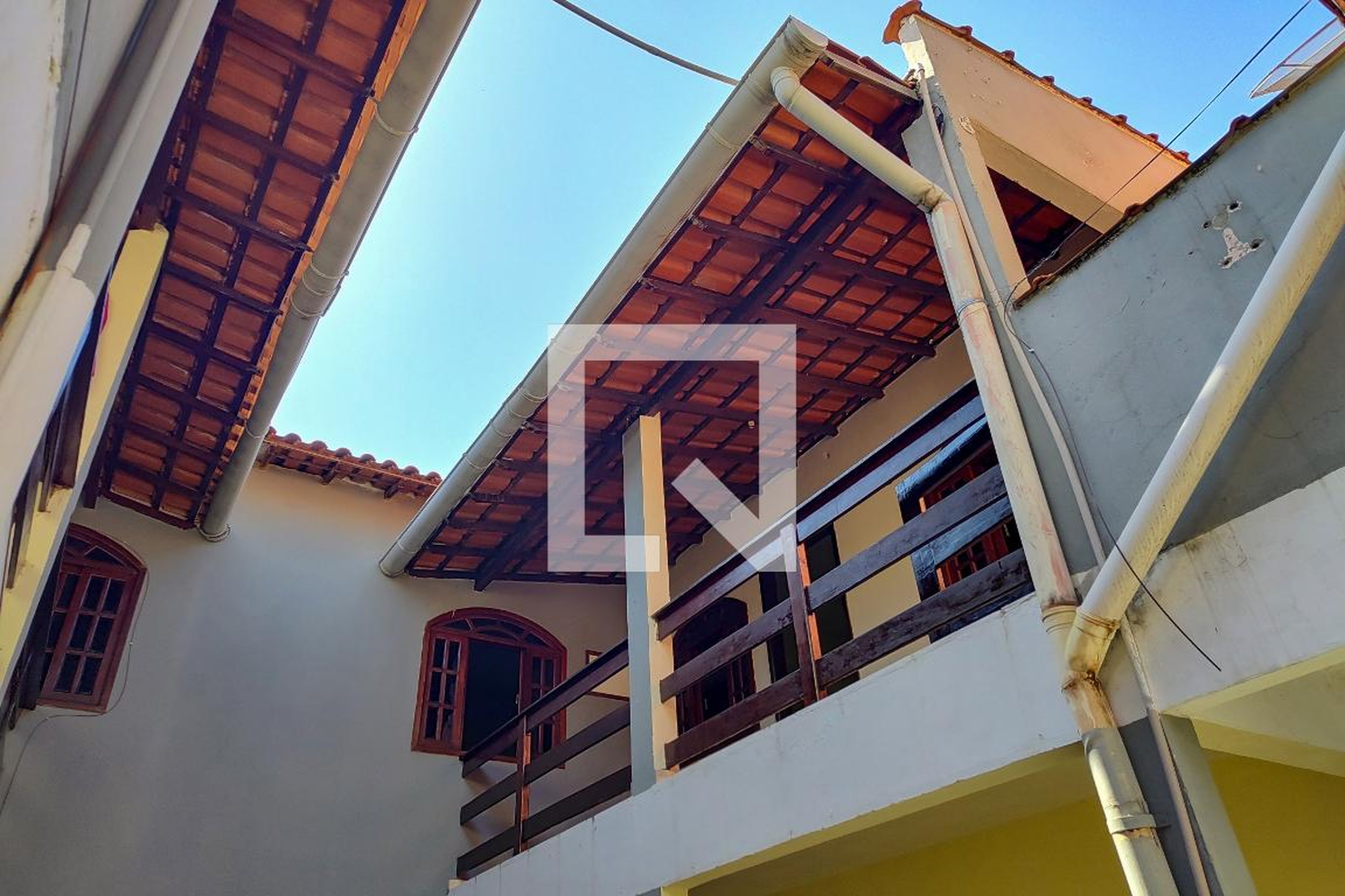 Fachada Condomínio em Rua Lindolfo Fernandes, 217