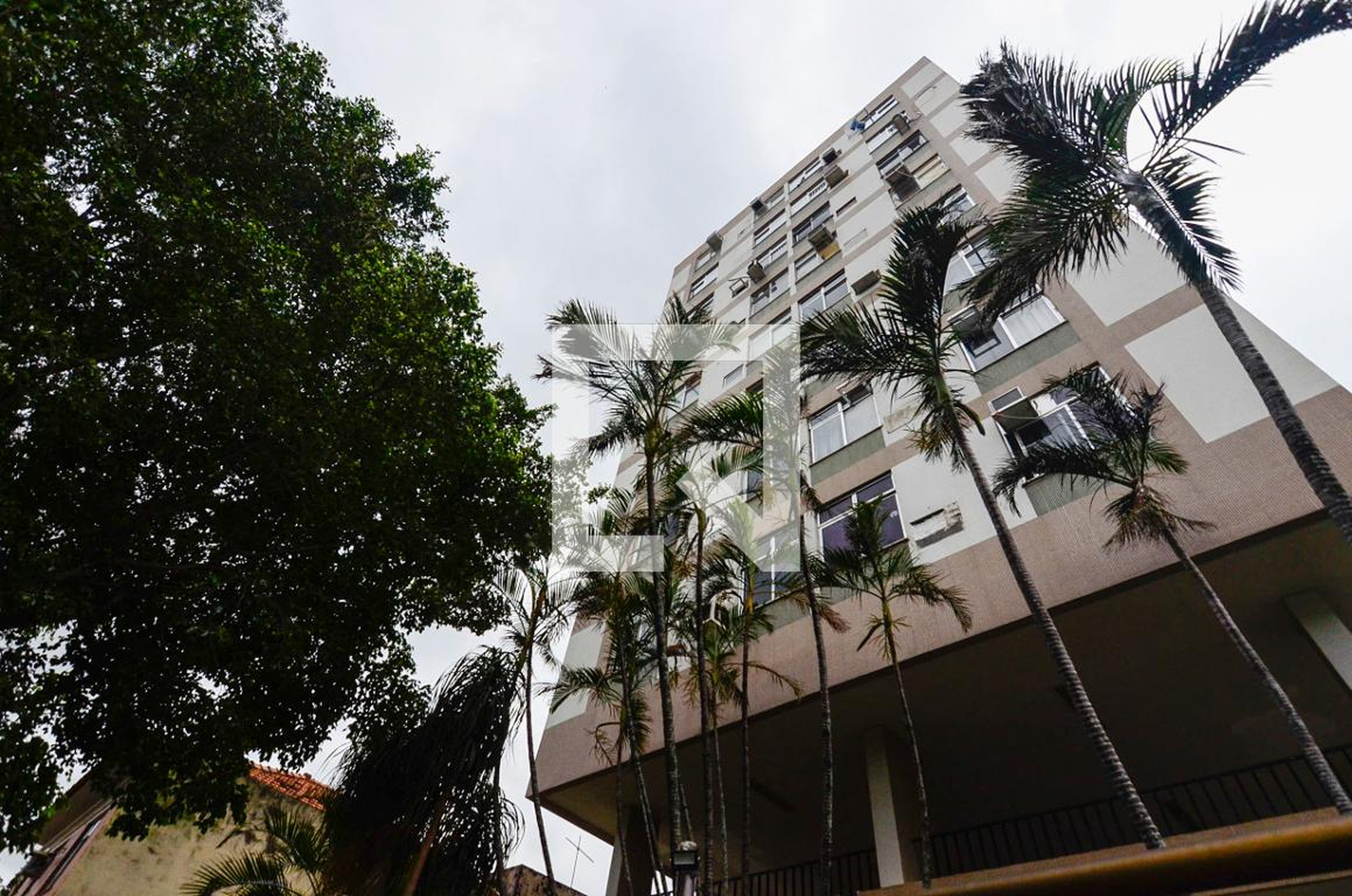 Fachada Condomínio Engenheiro Henrique Silva de Araujo