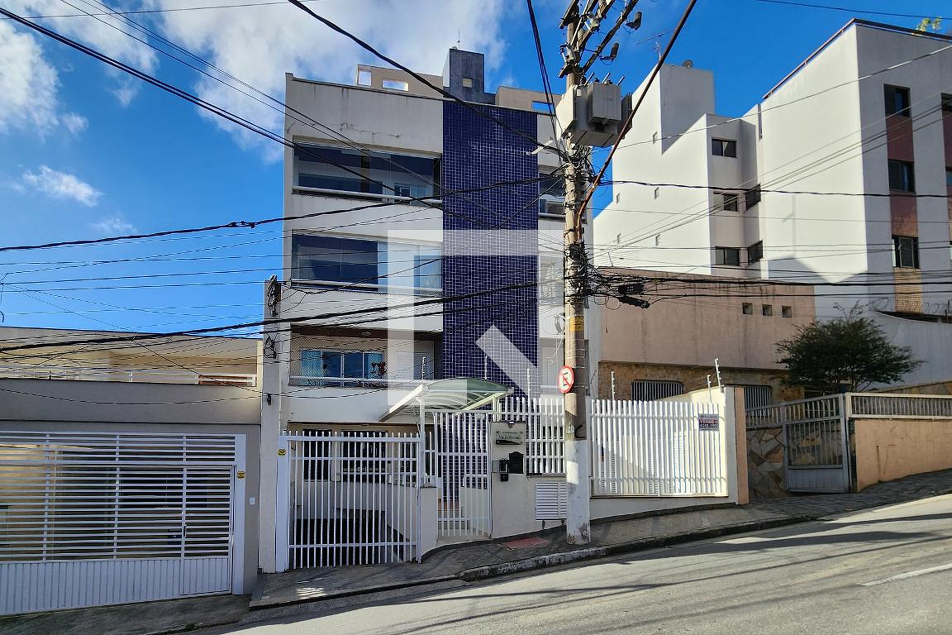 Fachada do Condomínio Condomínio Valle Nevado