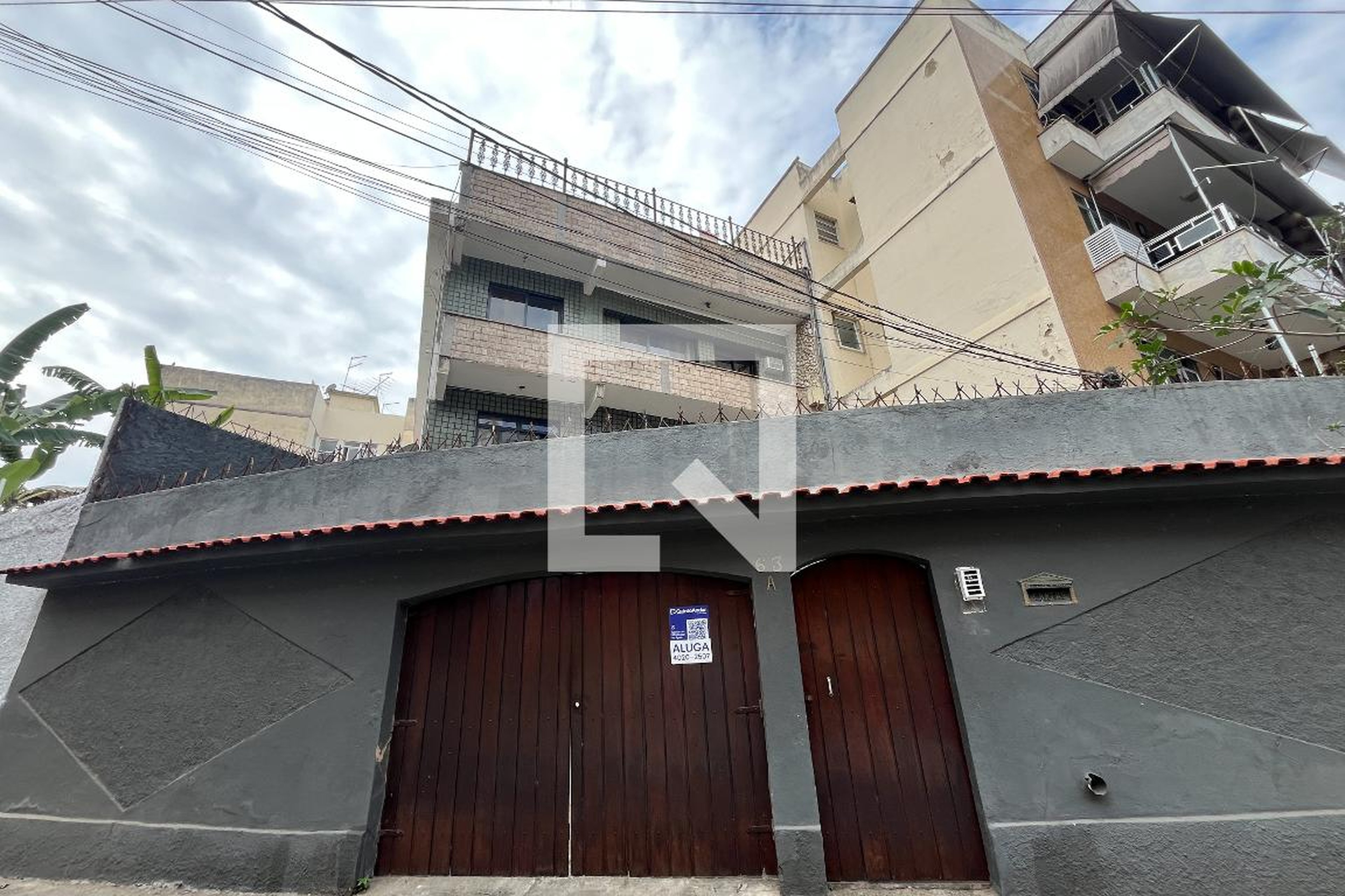 Fachada Condomínio em Rua Muiatuca, 63a