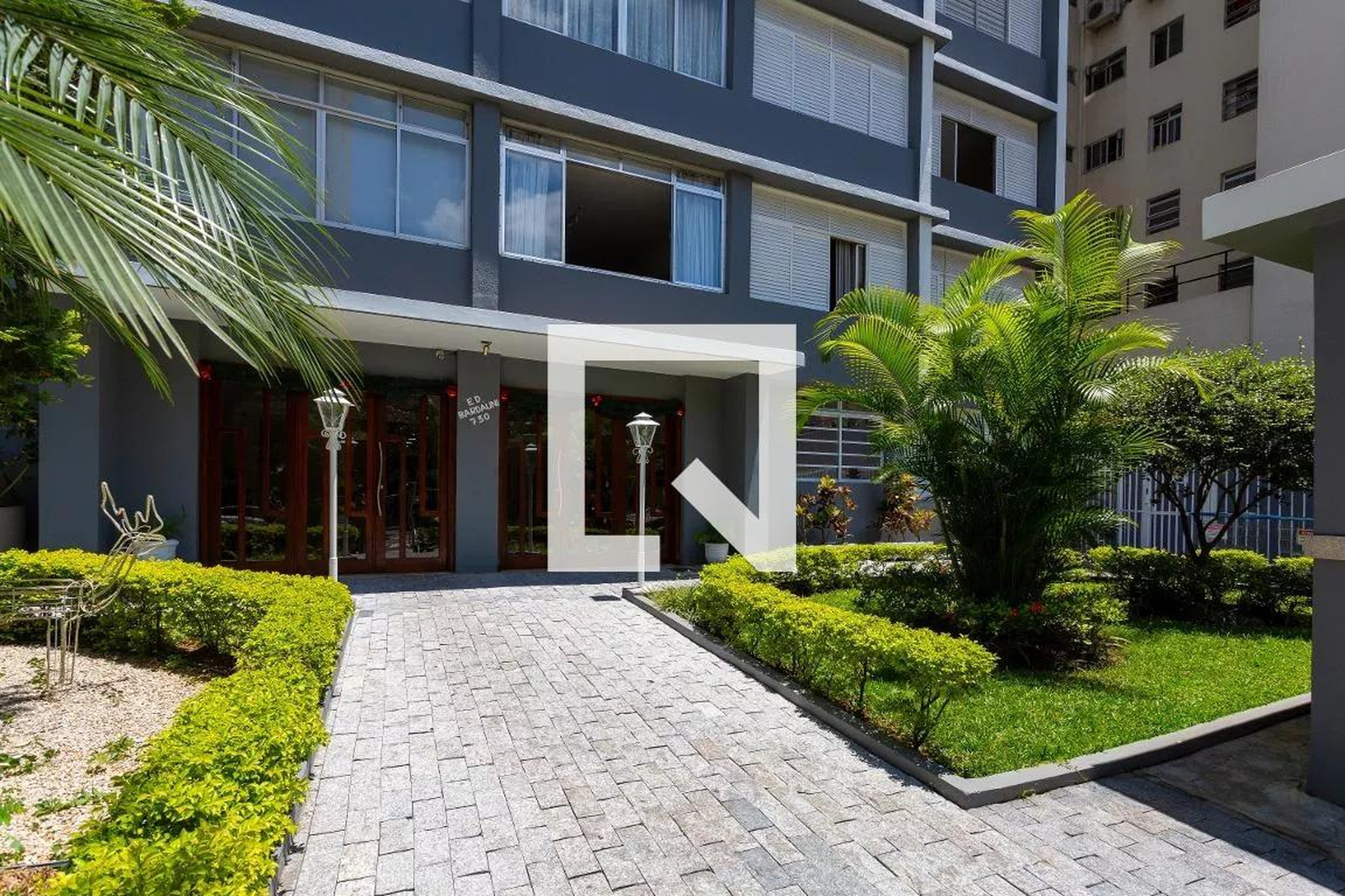 Entrada - Edifício Bardauni