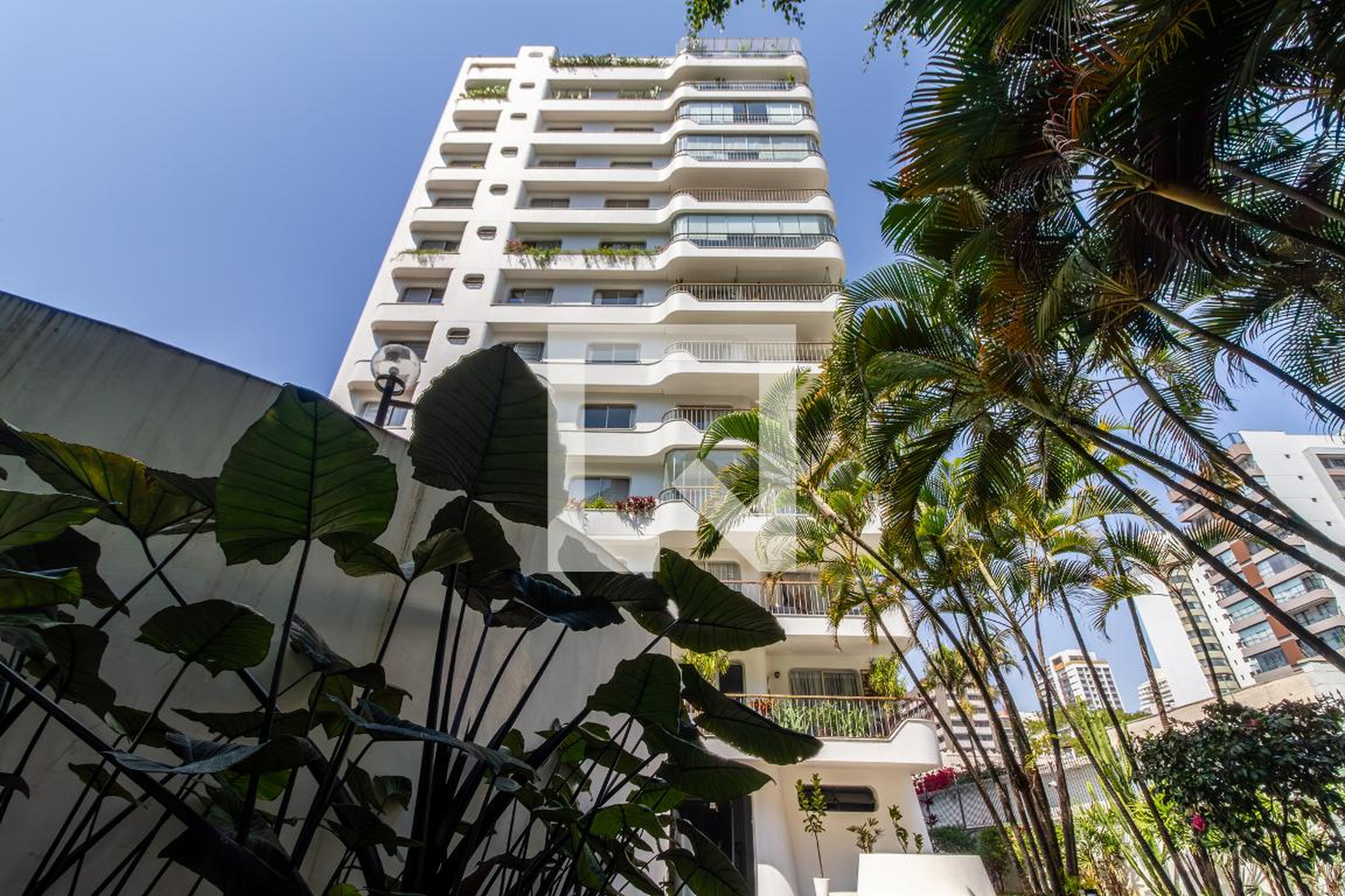 Fachada Condomínio Saint Barth