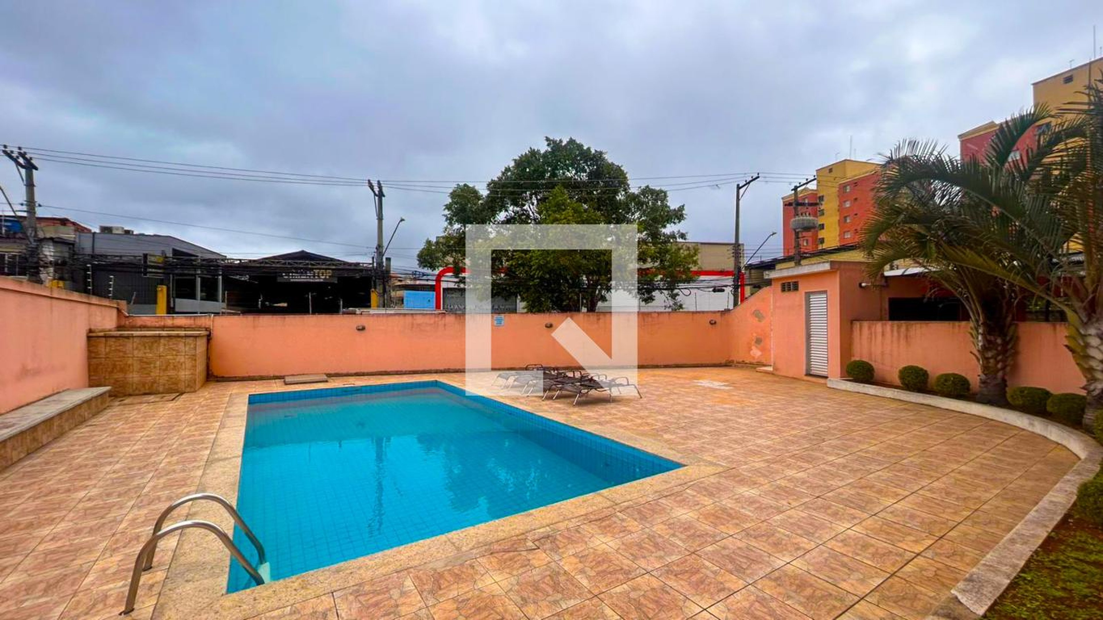 Piscina - Residencial Califórnia