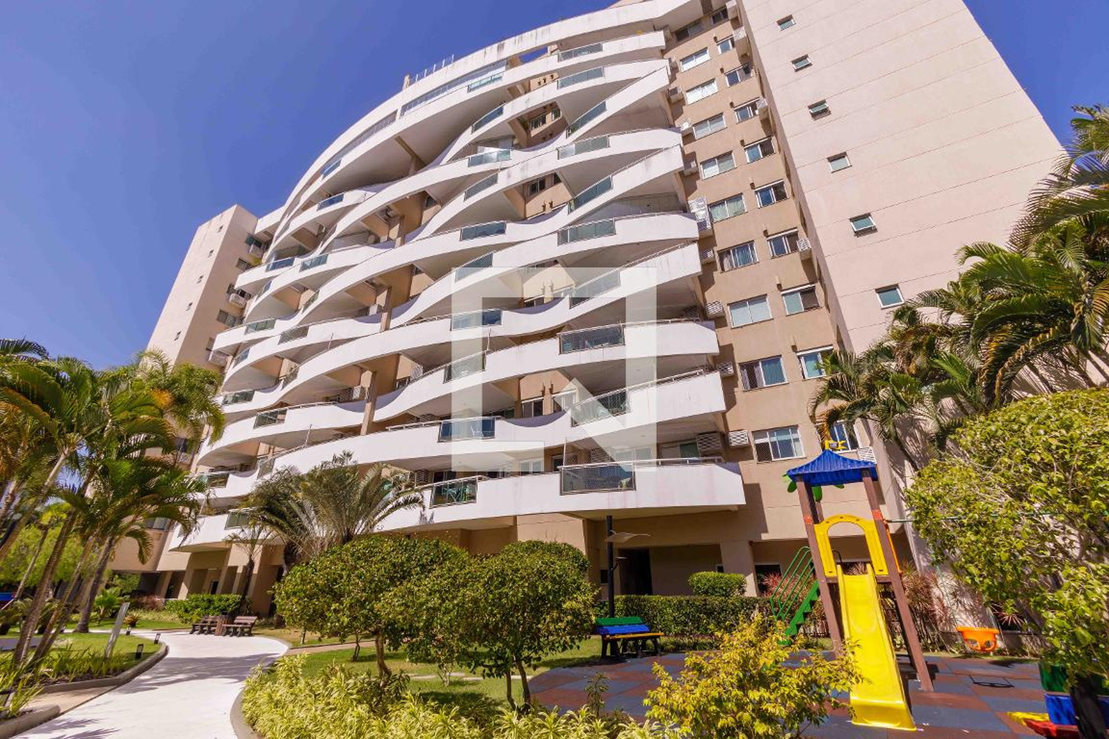 Fachada Condomínio Rossi Litorâneo