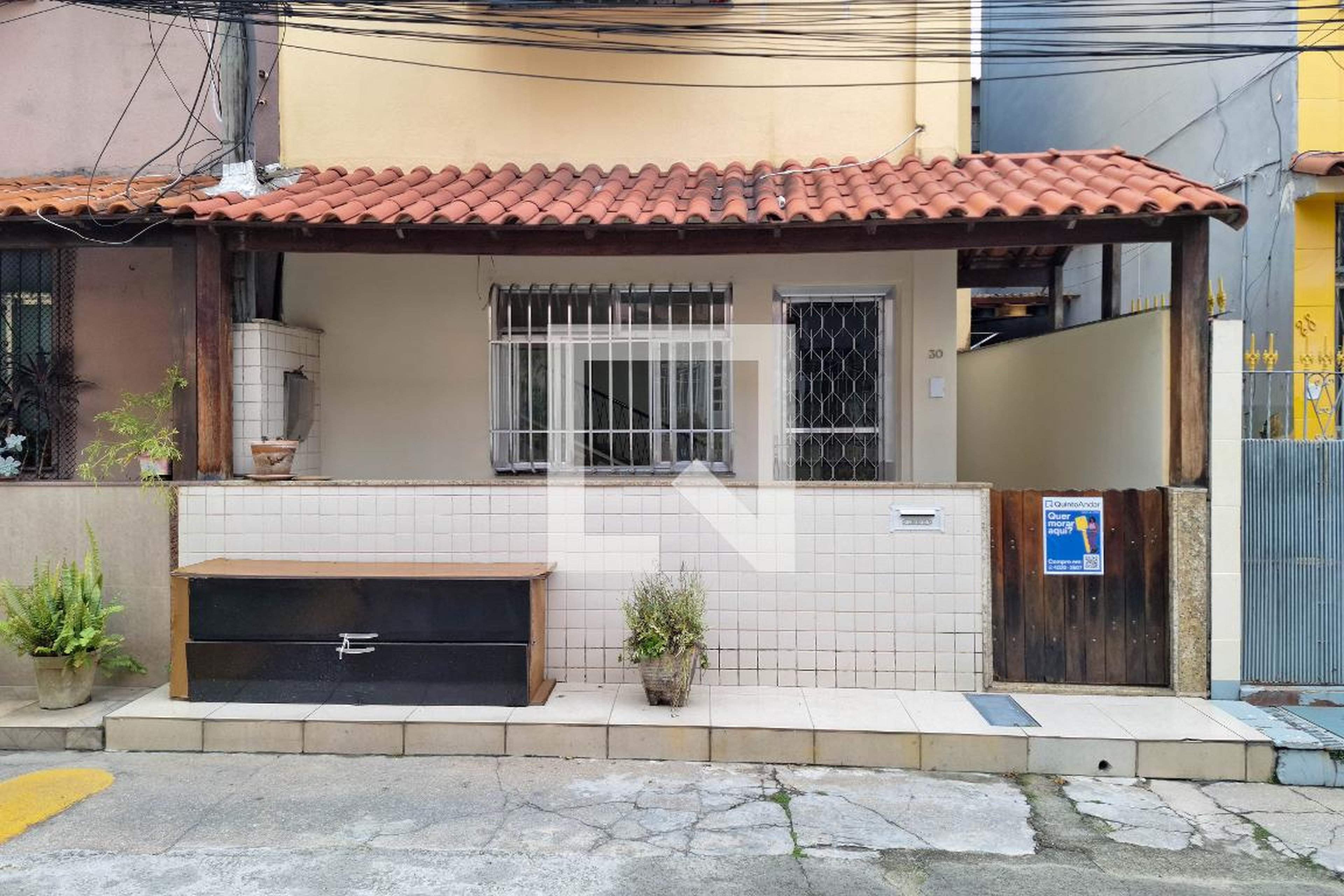 Fachada Condomínio em Alameda São Boaventura, 1149